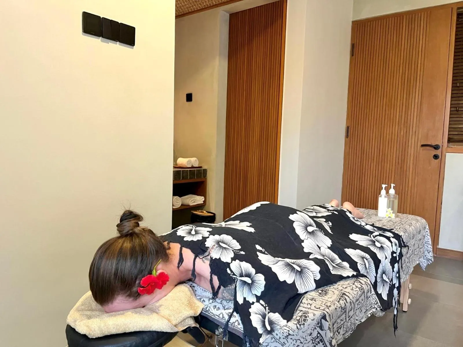 Bed in Canggu Bagus Suites