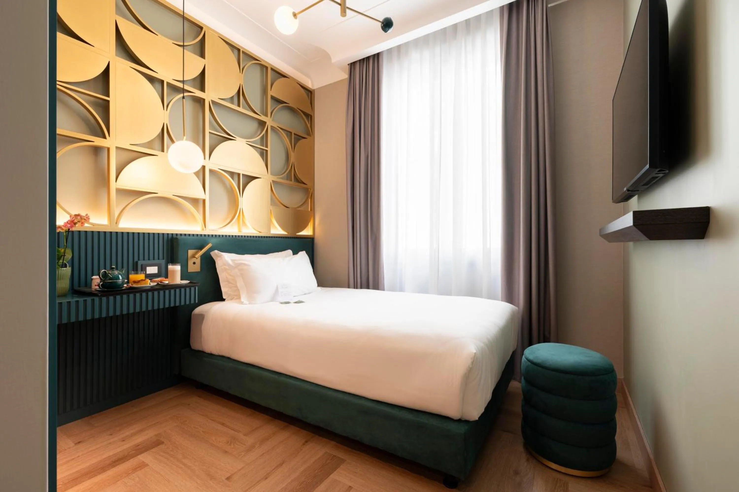 Bed in Je Rome Hotel