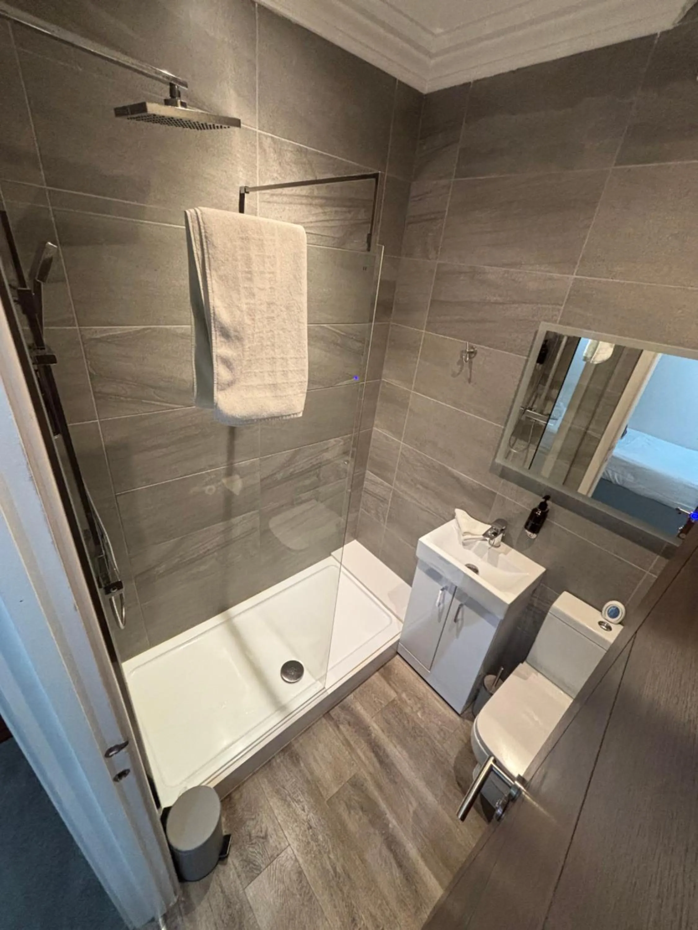 Bathroom in The Psalter