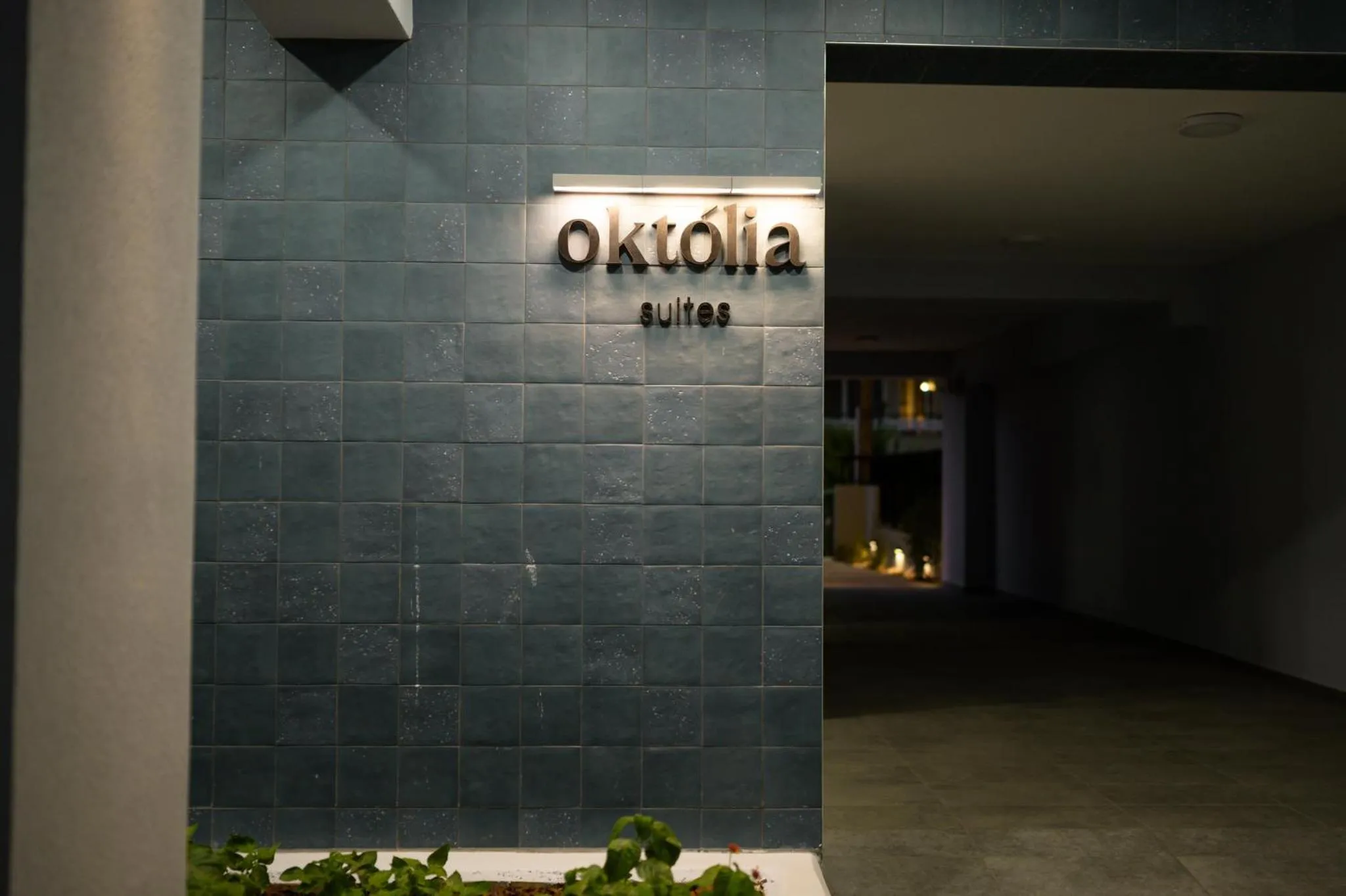 Facade/entrance in Oktolia suites