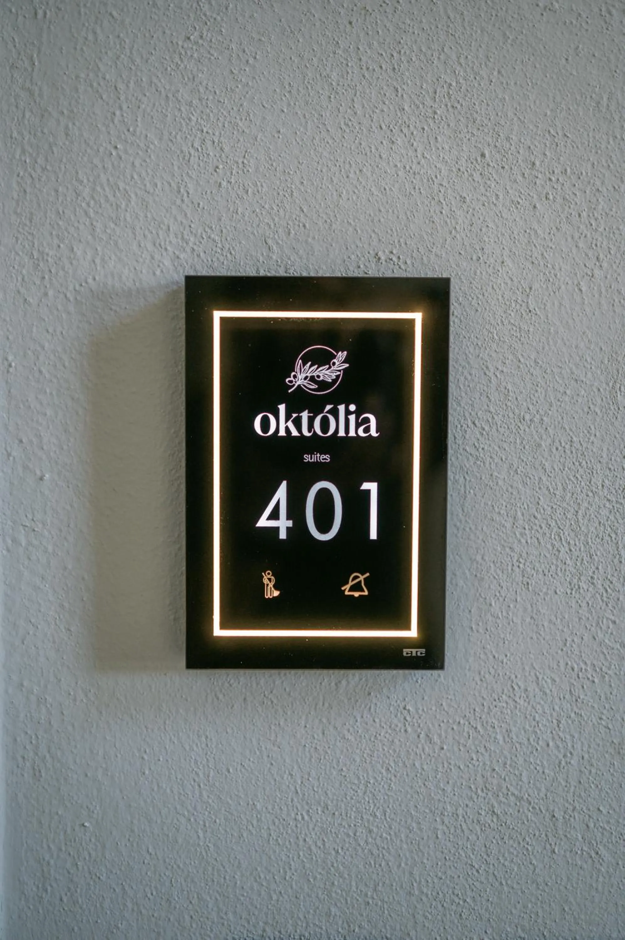 Facade/entrance in Oktolia suites