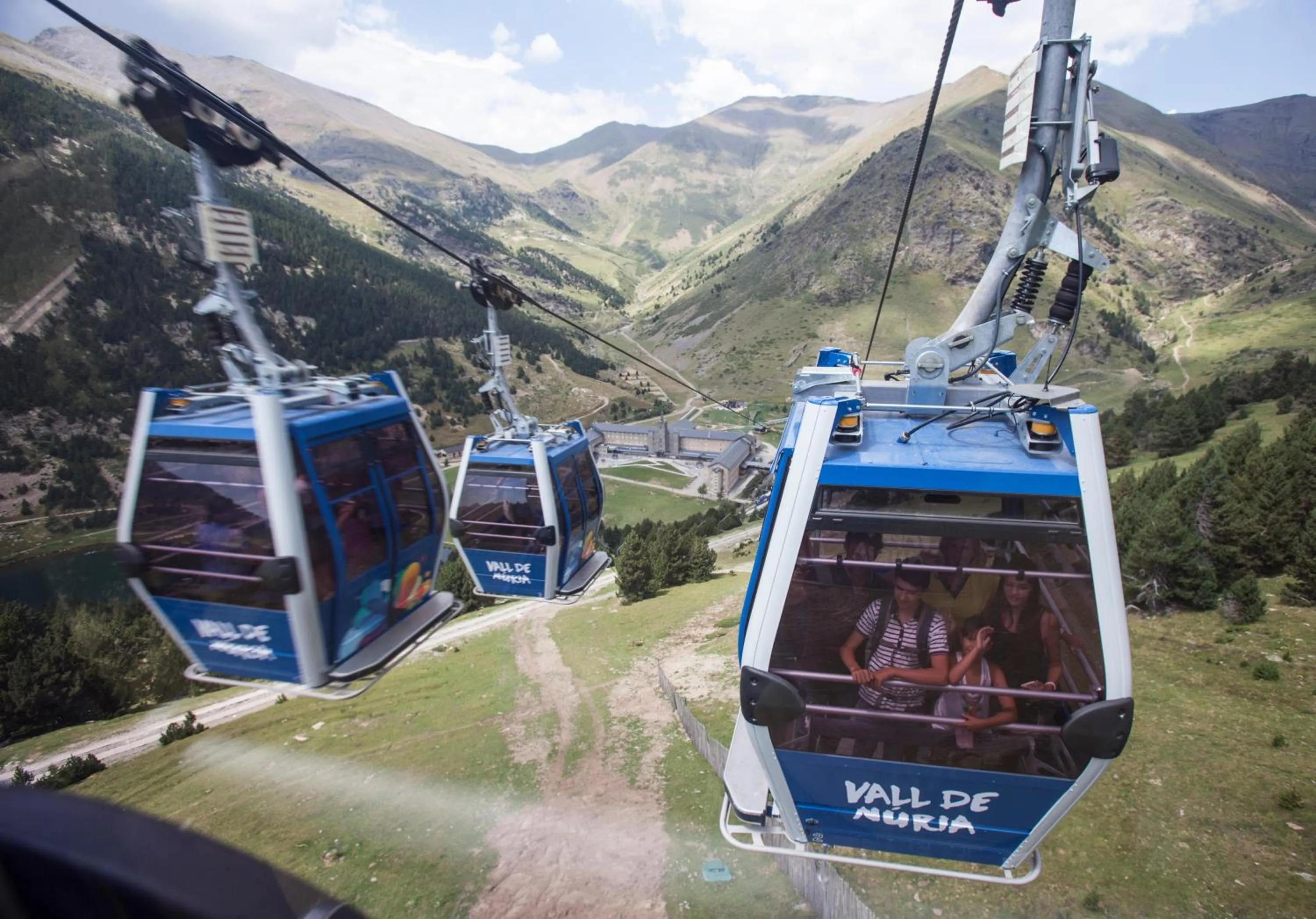 shuttle in Hotel Vall de Núria