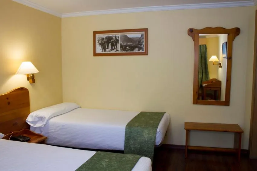 Bed in Hotel Vall de Núria