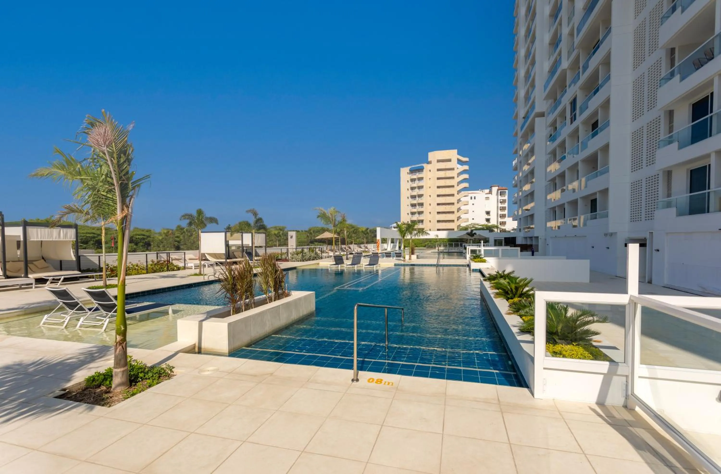 Swimming pool in Hotel Porto Horizonte All inclusive By OxoHotel