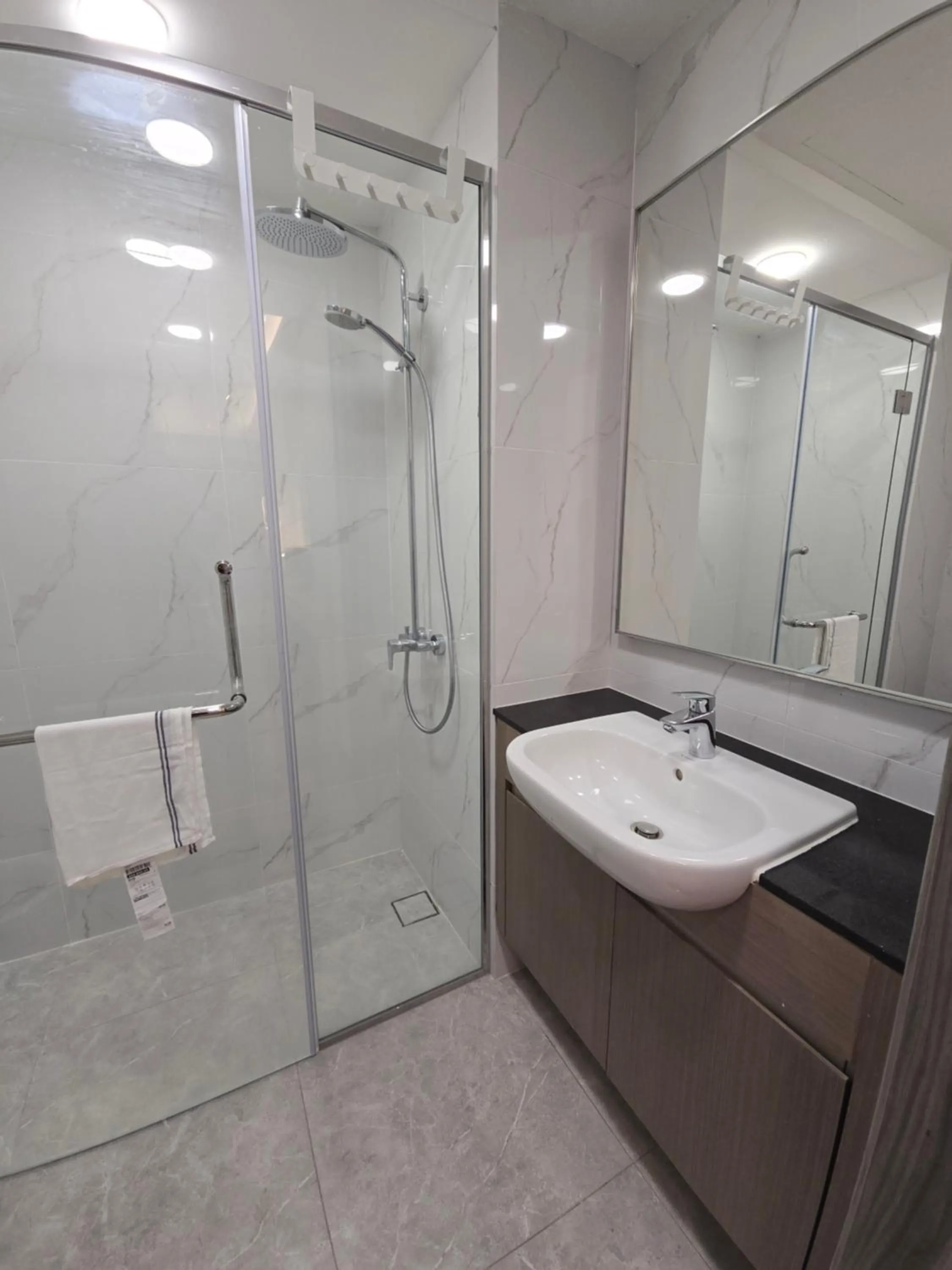 NaiBnB in Agile Bukit Bintang - 5 mins walk to TRX