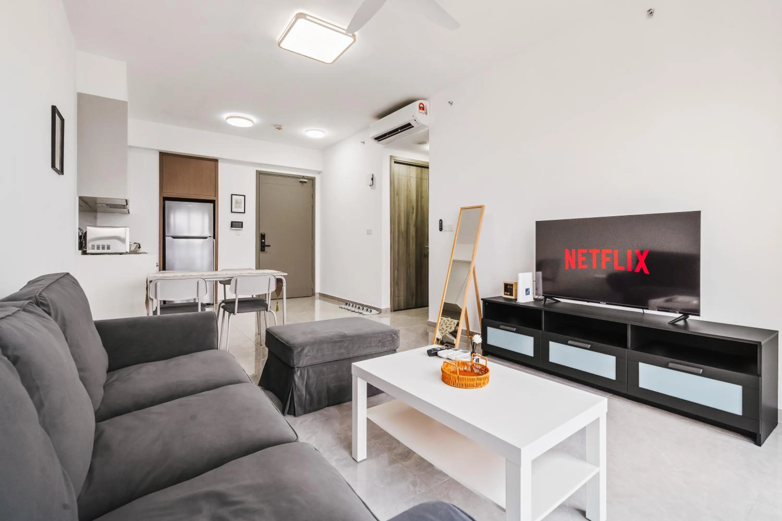 NaiBnB in Agile Bukit Bintang - 5 mins walk to TRX