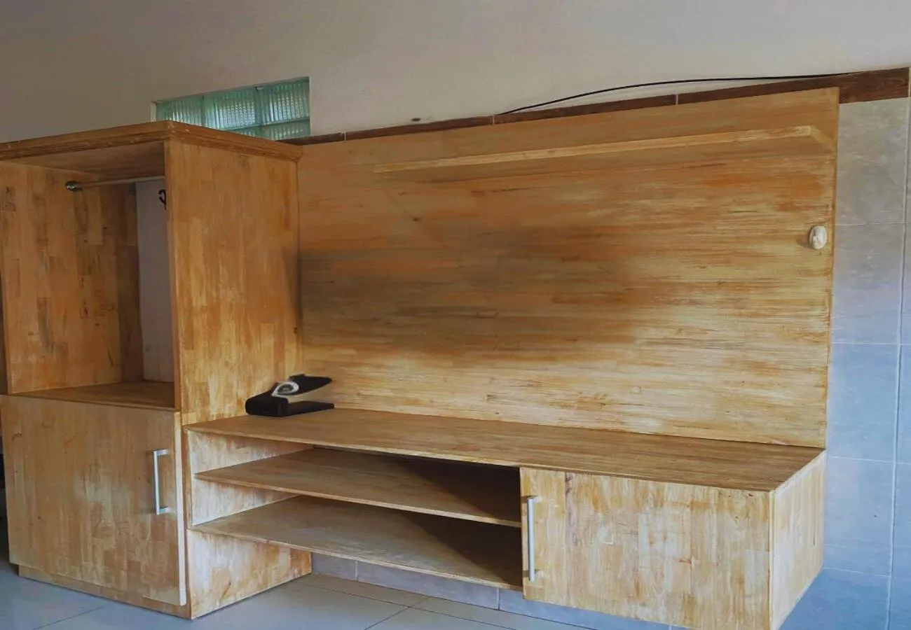 wardrobe in Napura Homestay