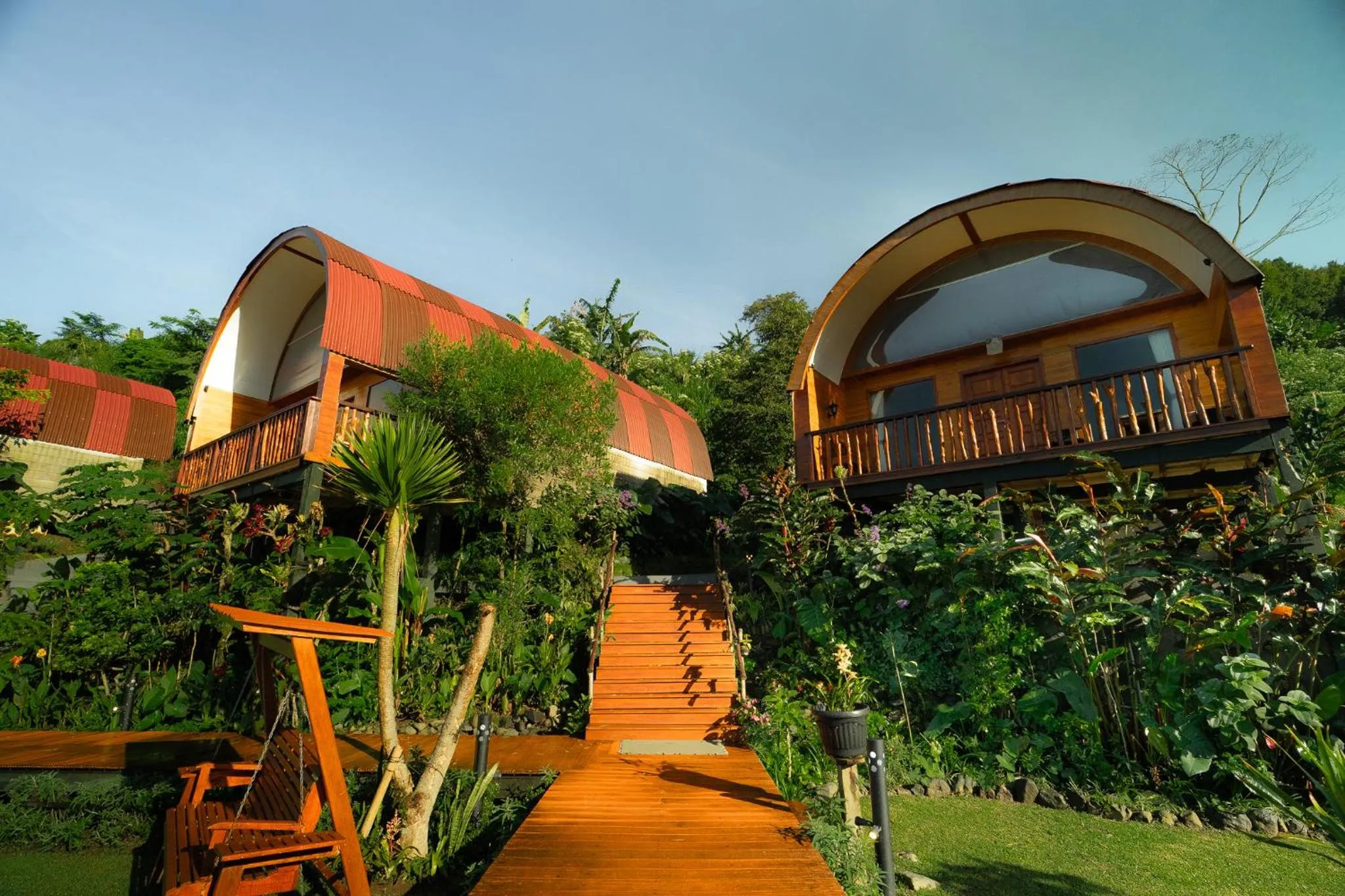 Property building in Pondanu Living