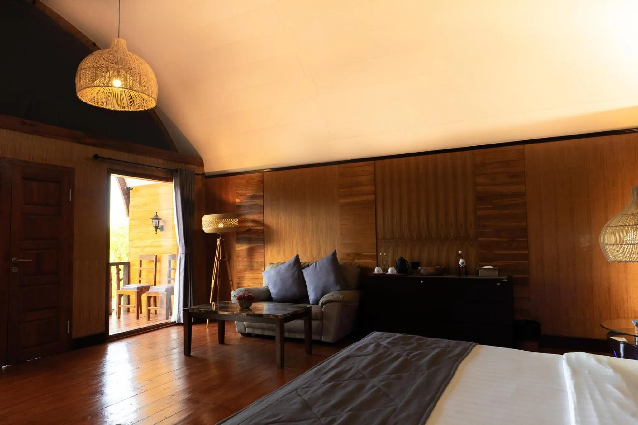 Bed in Pondanu Living