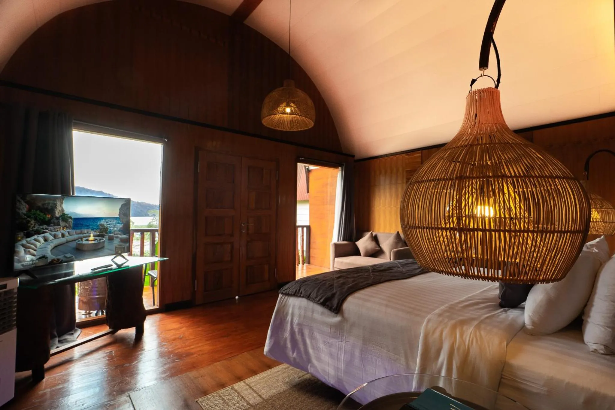 Bed in Pondanu Living