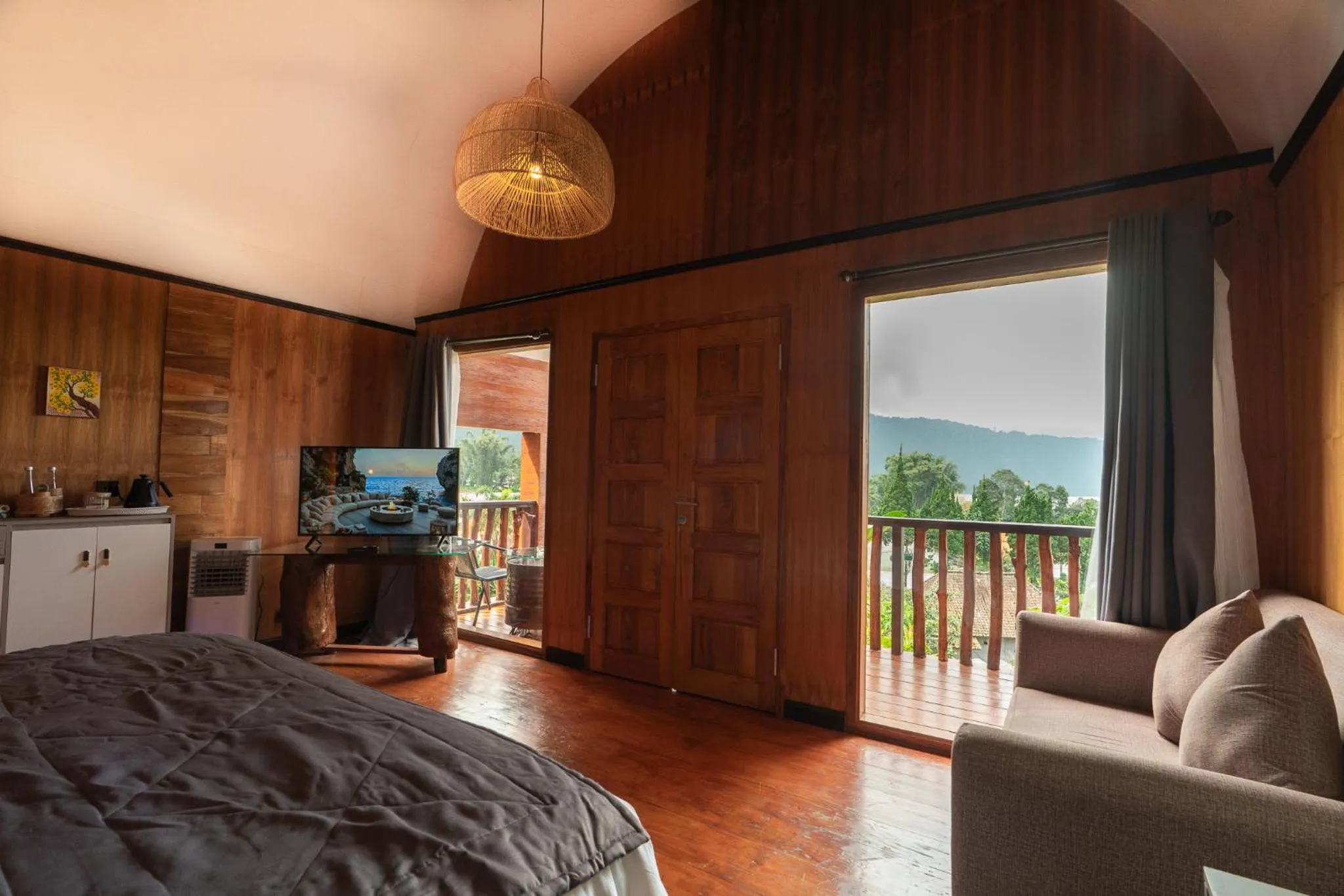 Bed in Pondanu Living