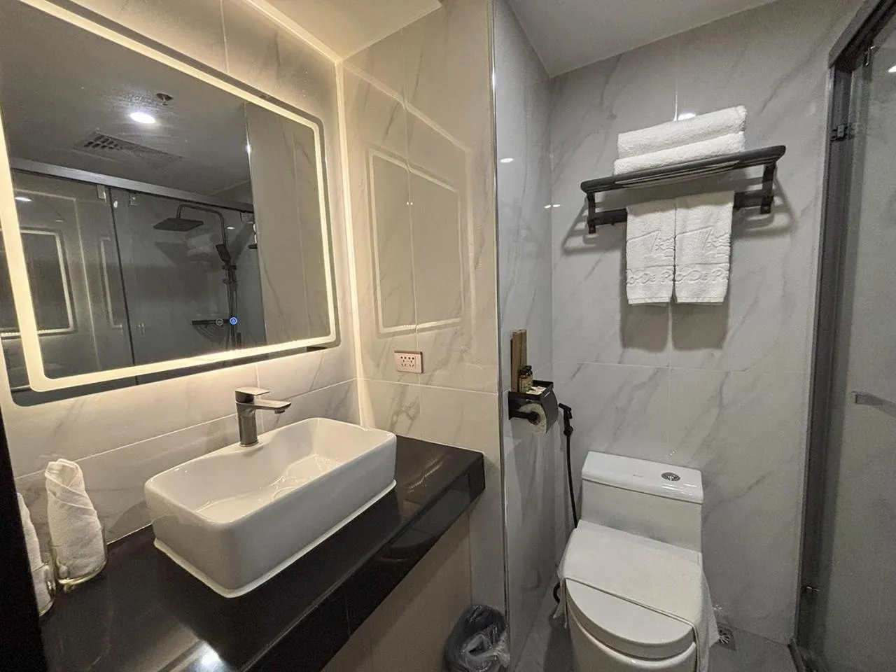 Bathroom in Lido De Paris Hotel