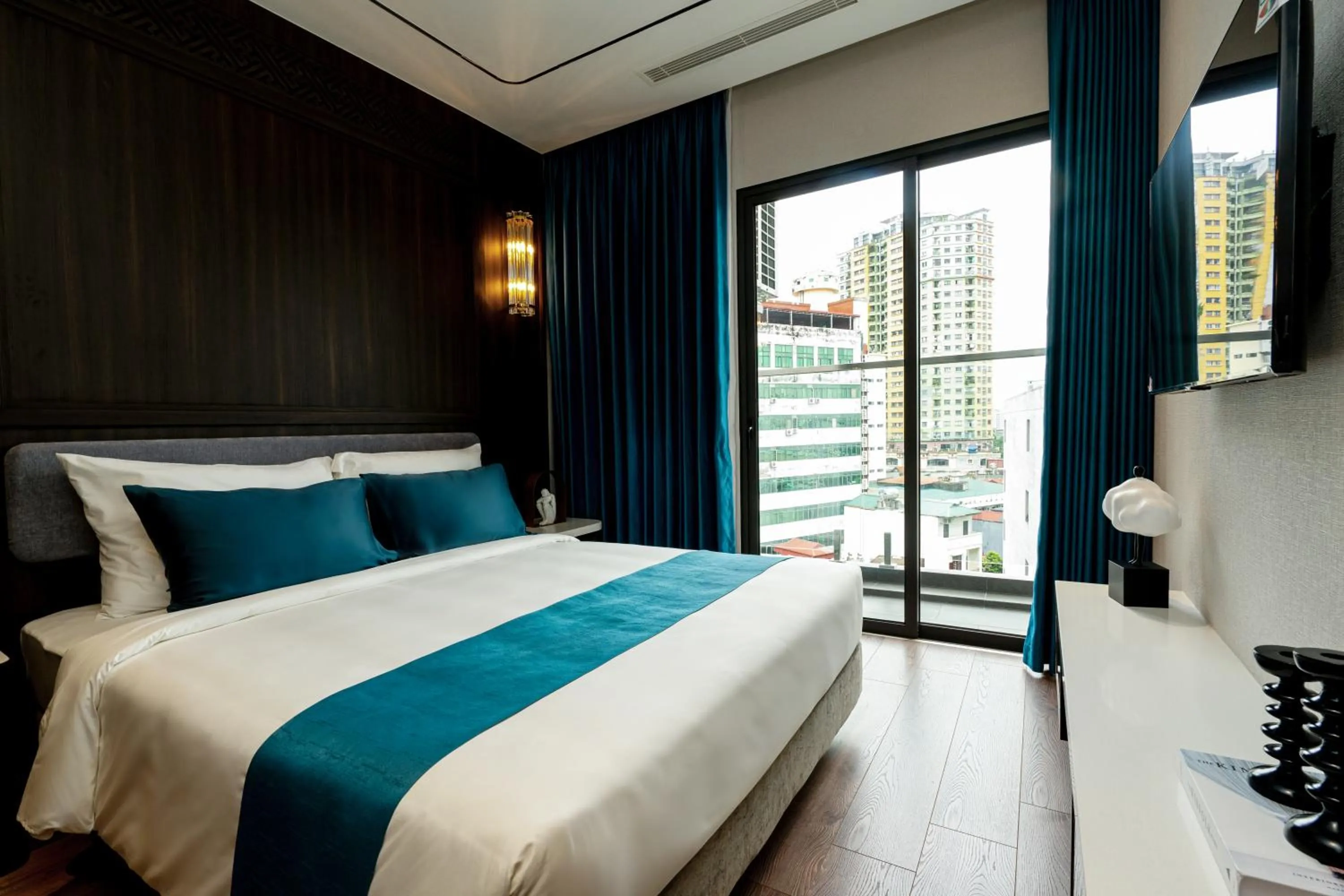 Bedroom, Bed in The Gloria Serviced Apartment by Silk Path