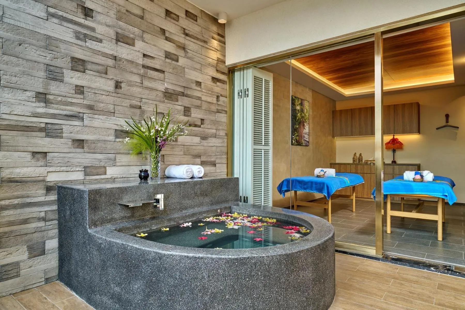 Spa and wellness centre/facilities in Birkin International Hotel