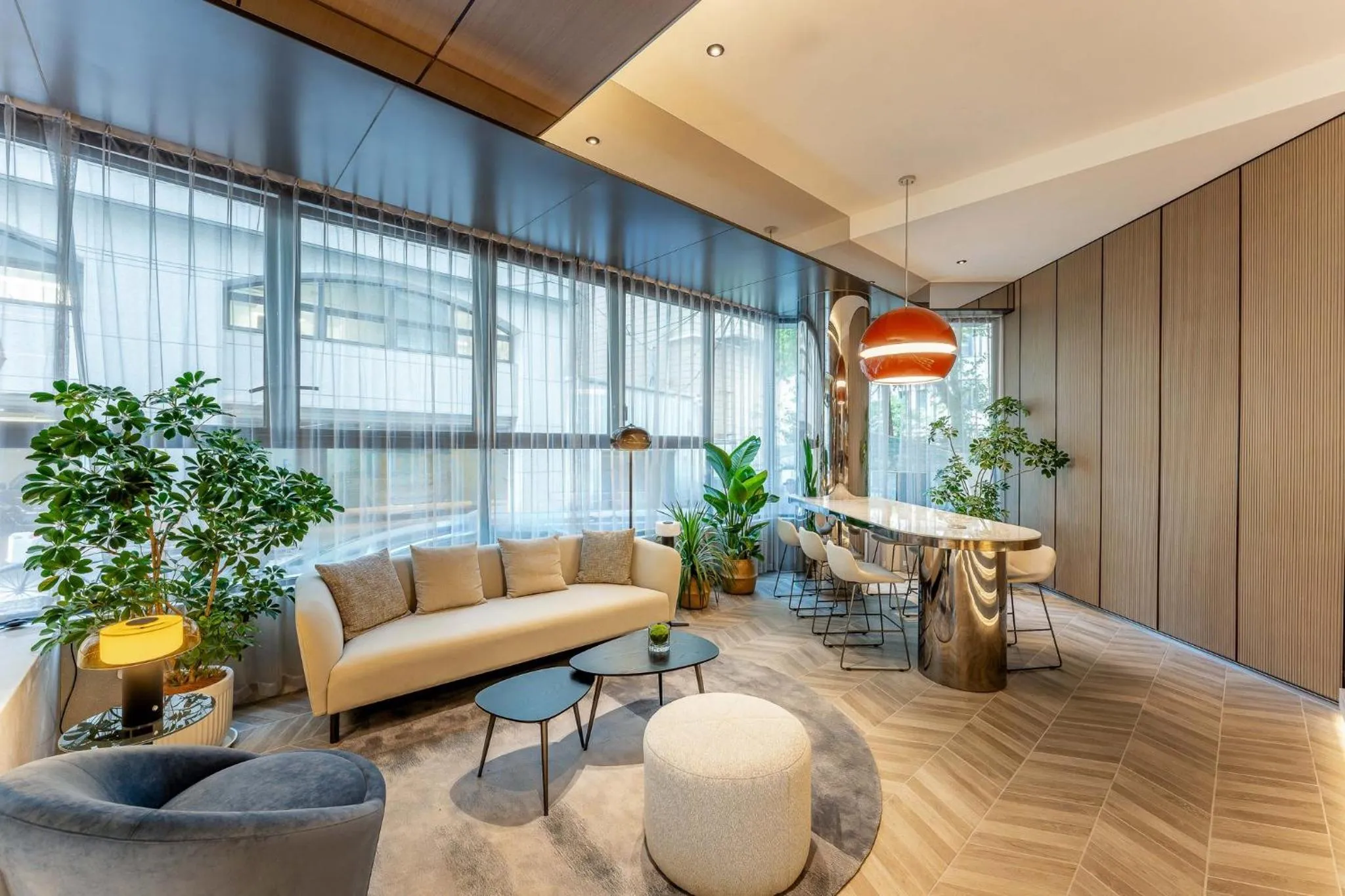 Property building in Holiday Inn Express Shanghai Jing'an Temple by IHG