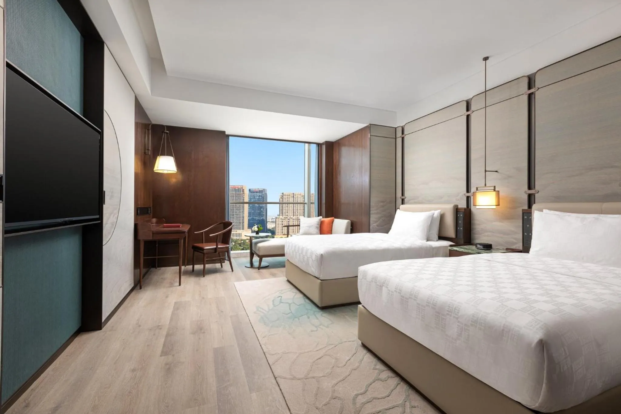 Photo of the whole room, Bed in HUALUXE Hotels and Resorts Haining