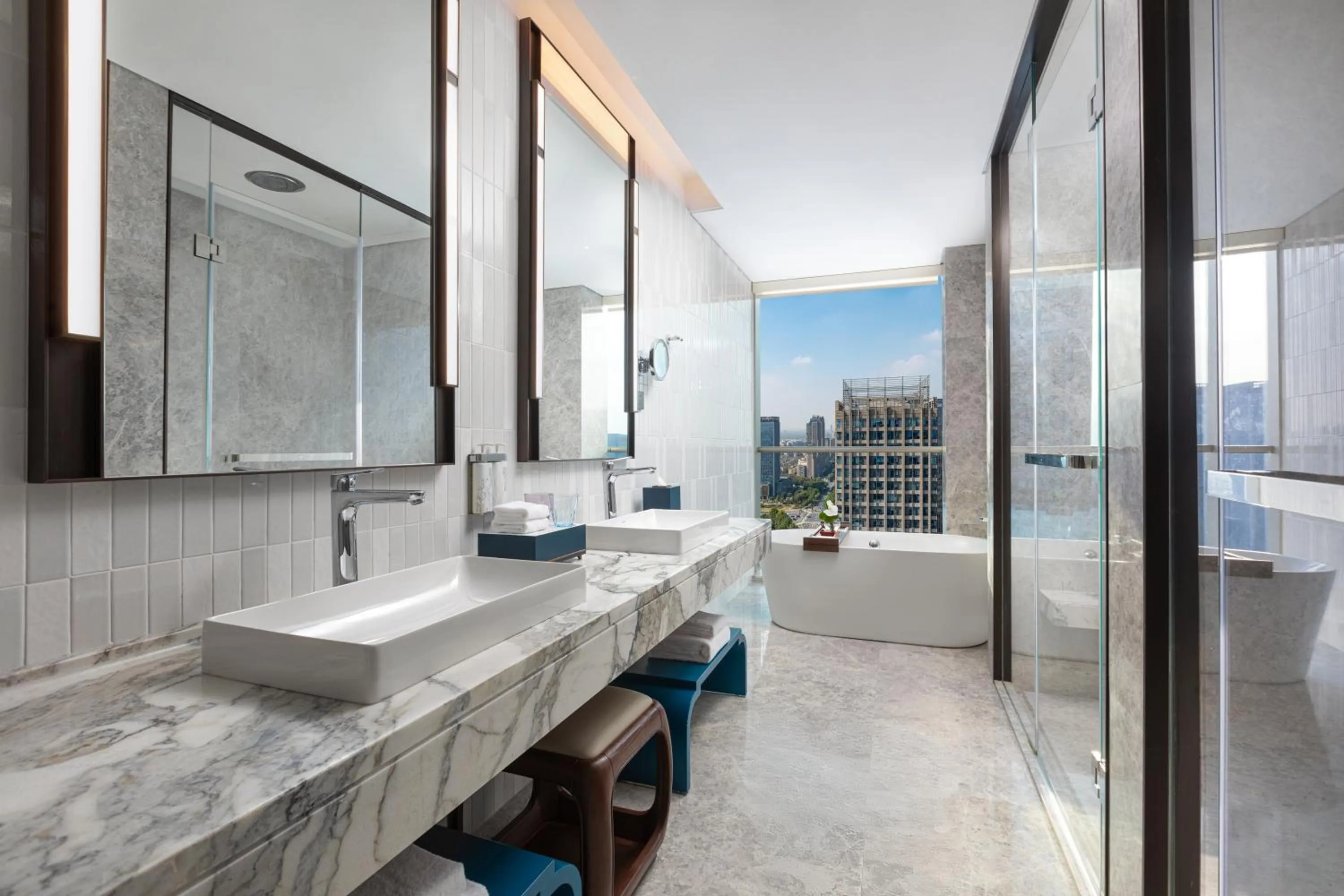 HUALUXE Hotels and Resorts Haining