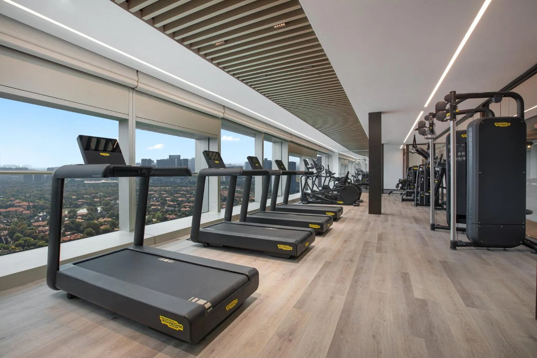 Fitness centre/facilities in HUALUXE Hotels and Resorts Haining