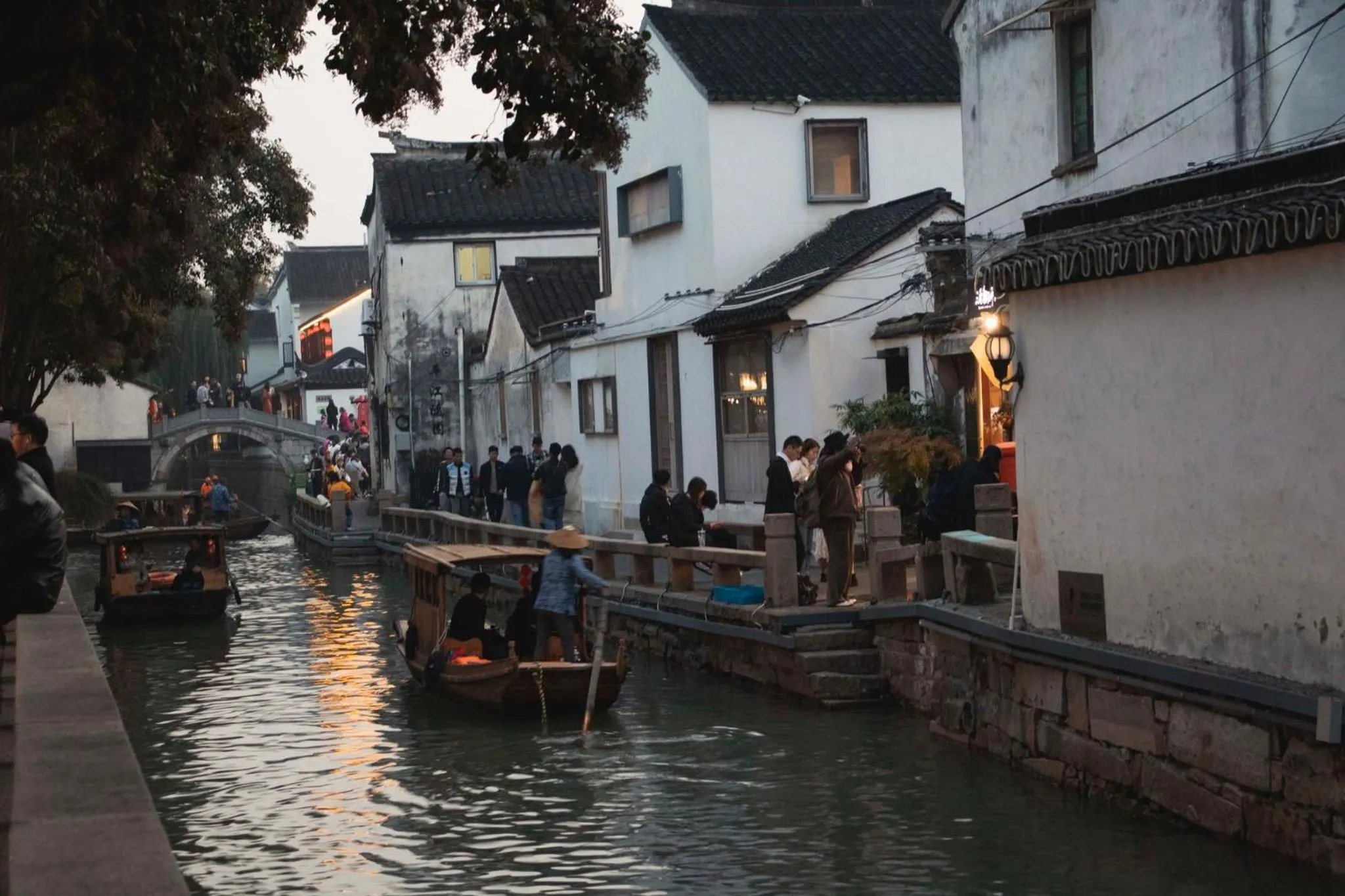 Area and facilities in Hotel Indigo Suzhou Jinji Lake by IHG