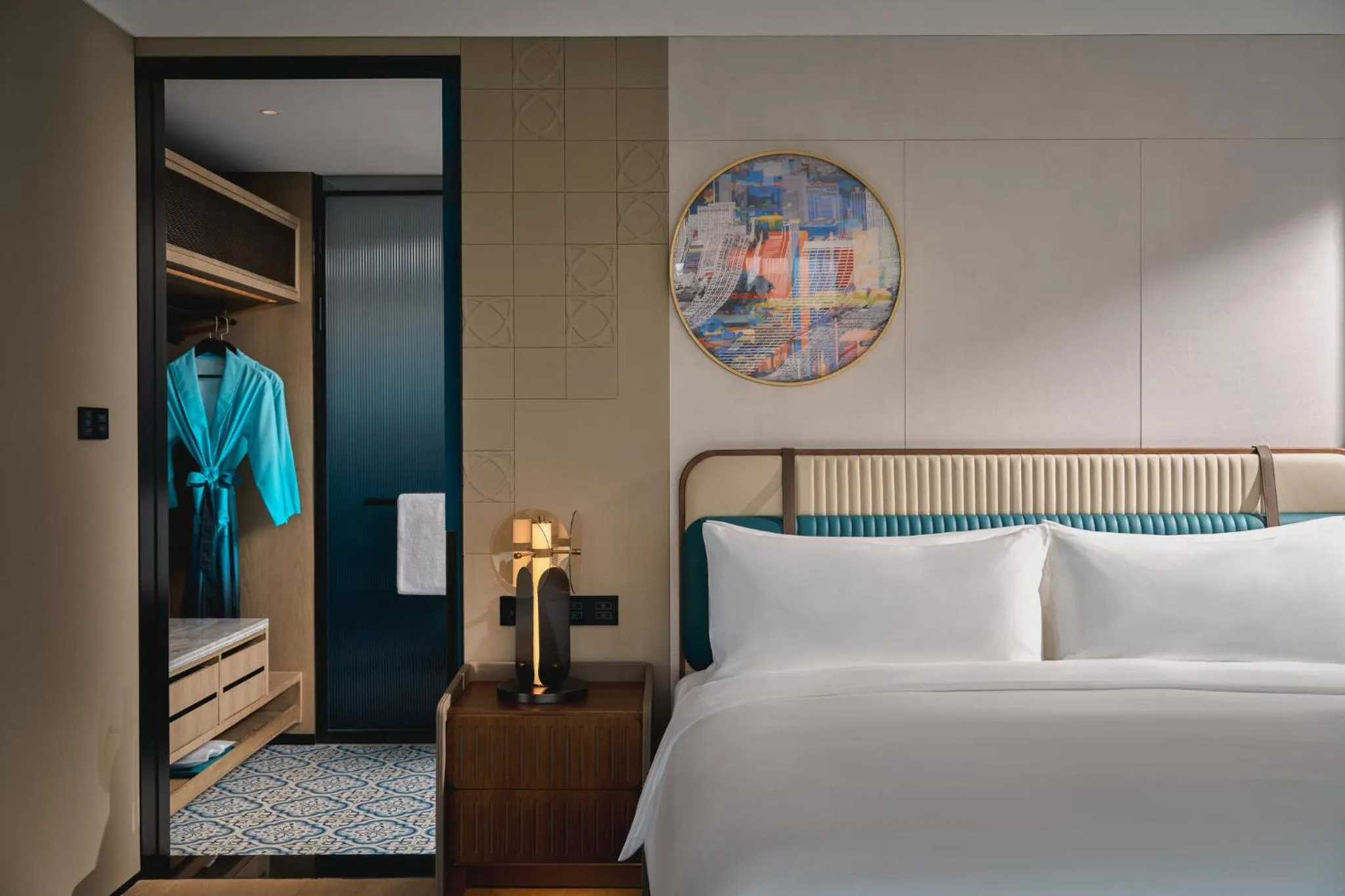 Photo of the whole room, Bed in Hotel Indigo Suzhou Jinji Lake by IHG