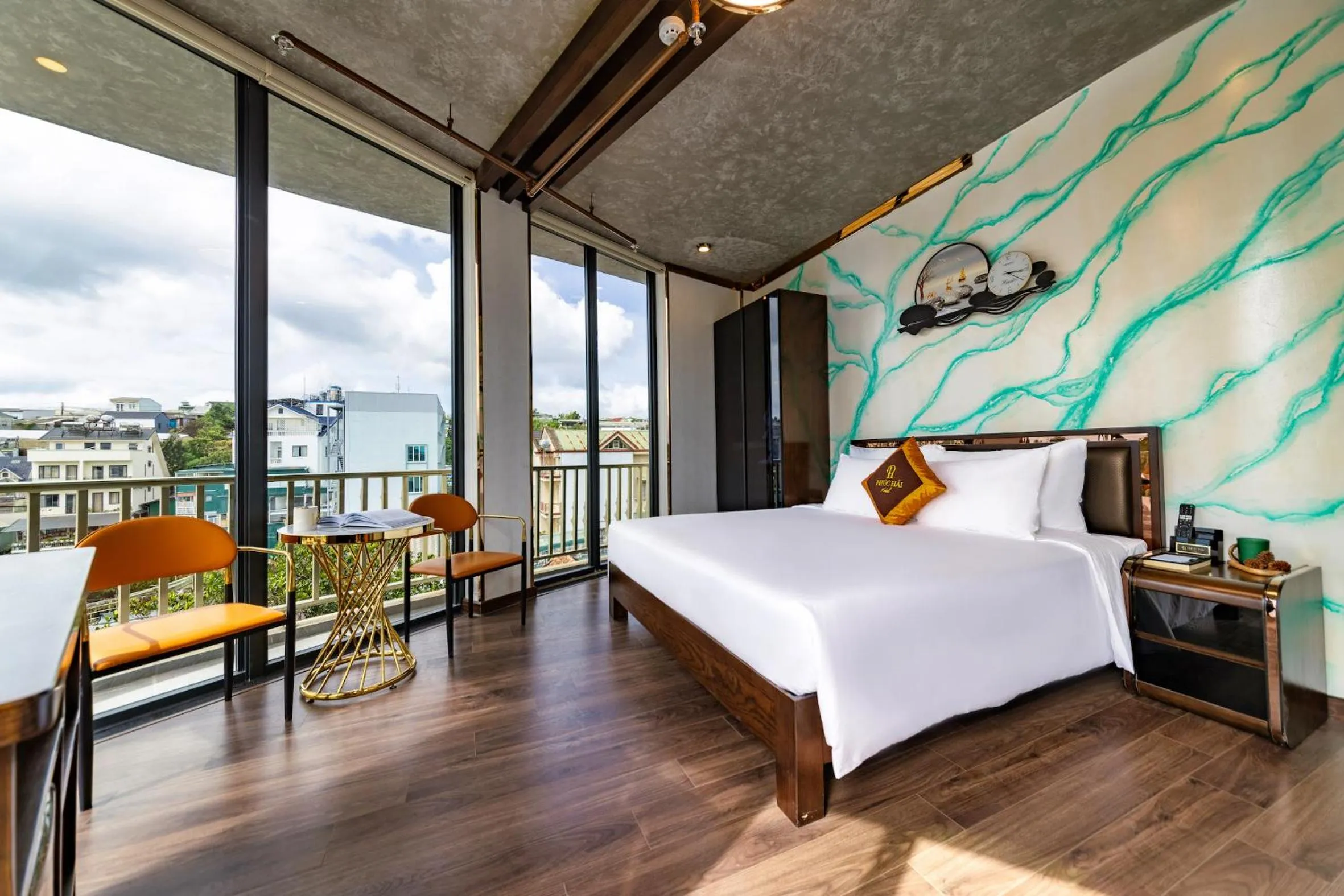 Bed in Phuc Hai Hotel Da Lat