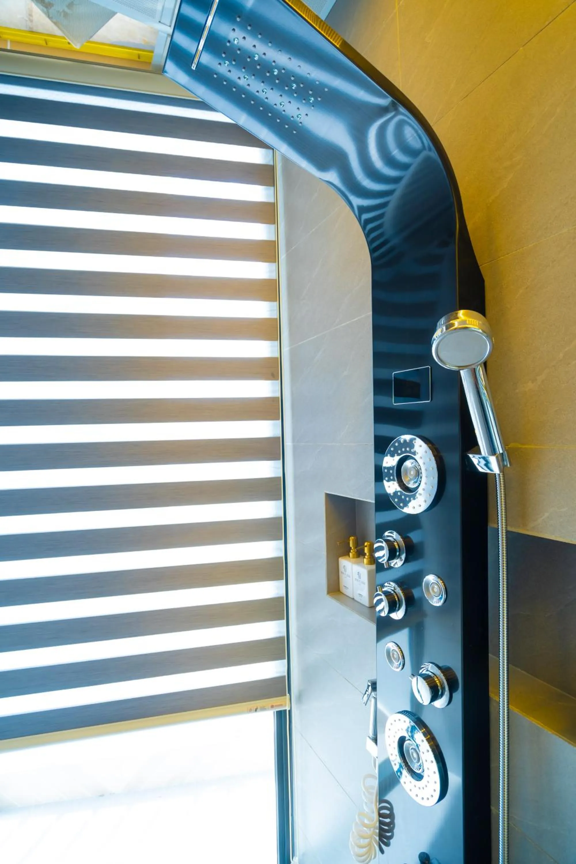 Kitchen or kitchenette in Phuc Hai Hotel Da Lat