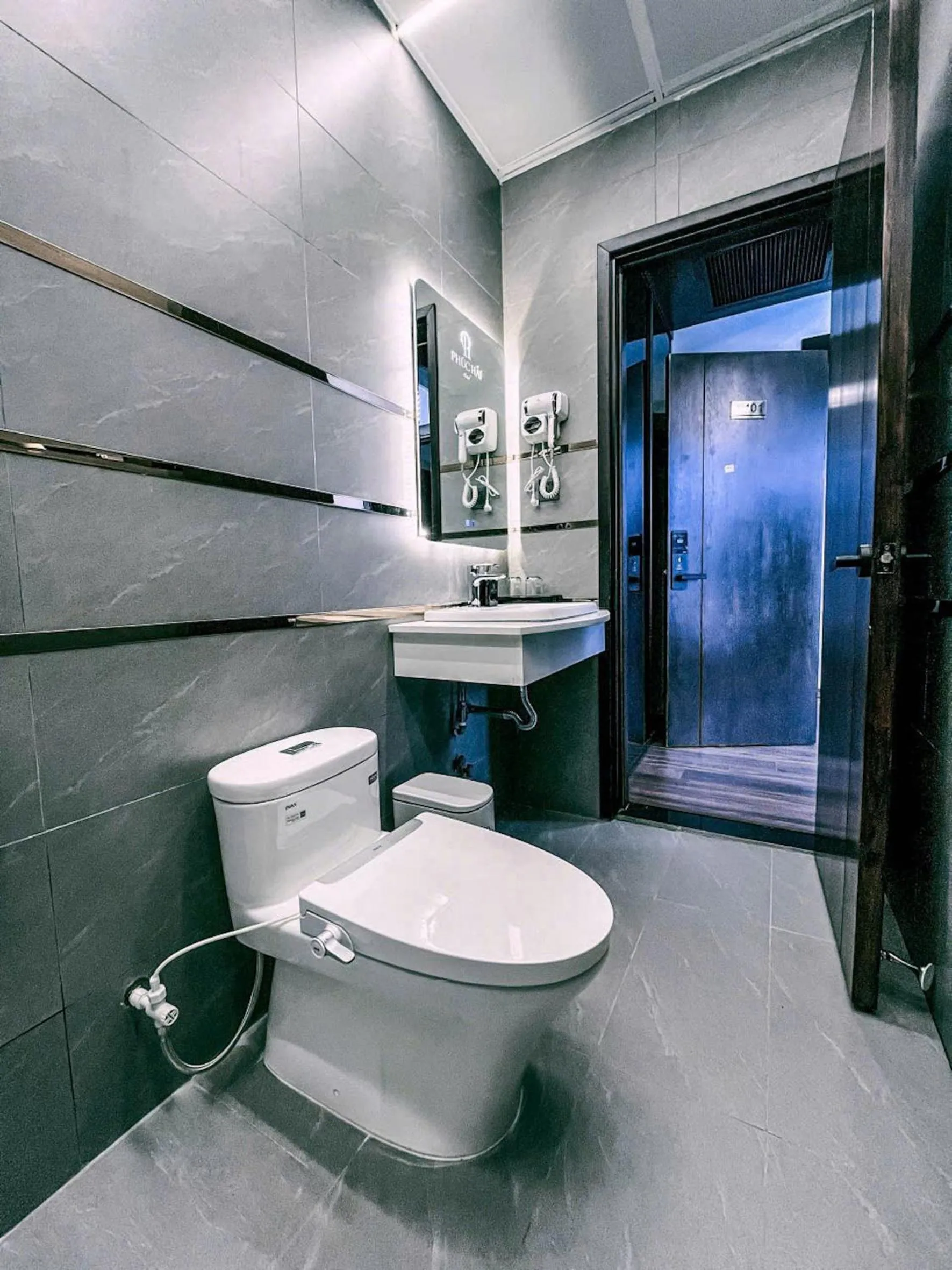 Toilet in Phuc Hai Hotel Da Lat