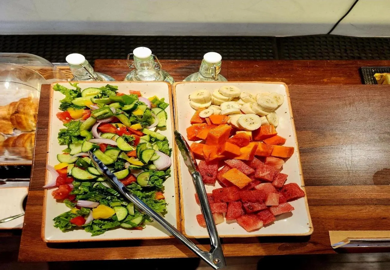 Food and drinks in La Papillon Maison