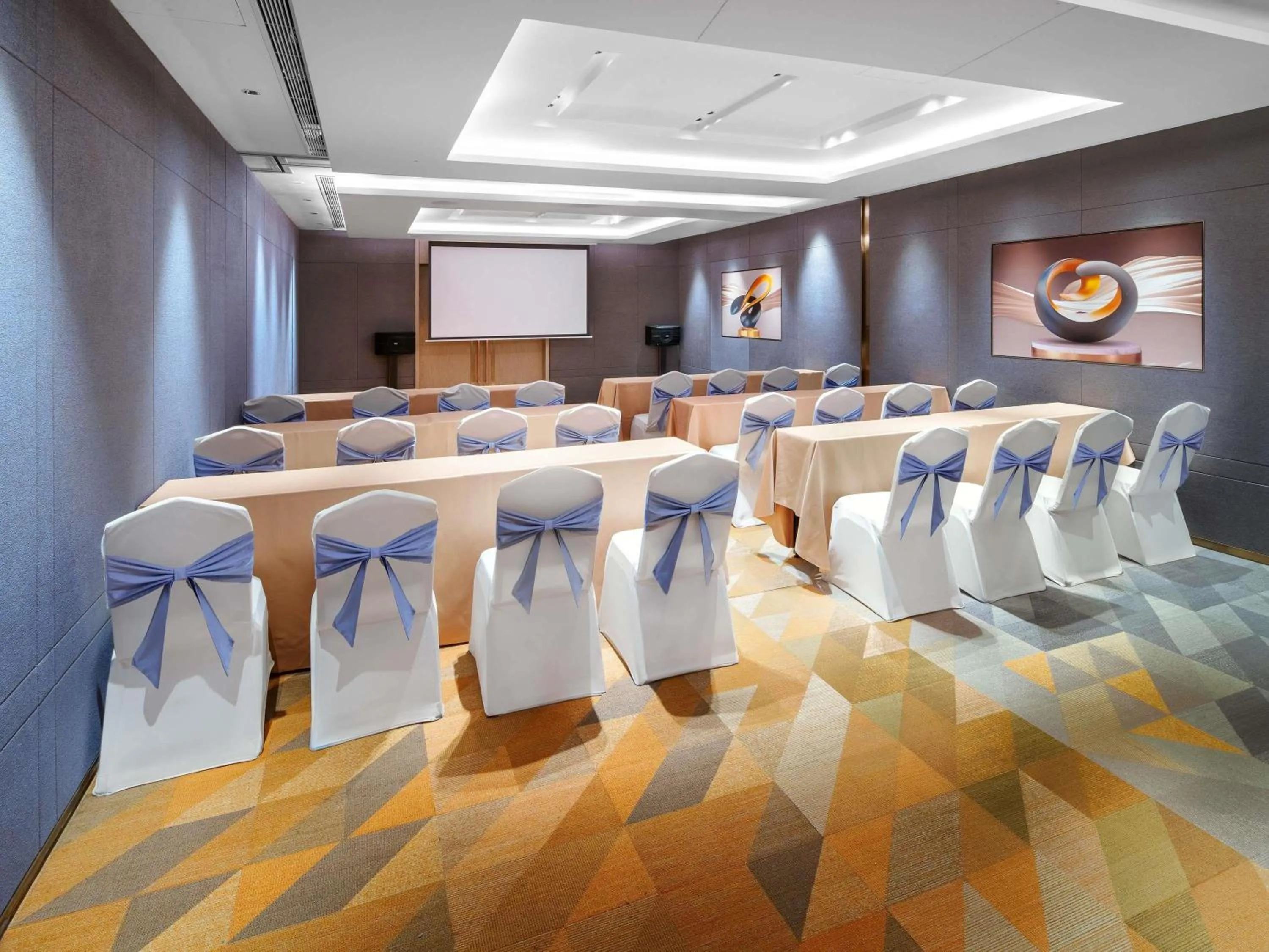 Meeting/conference room in Novotel Shenzhen Bantian