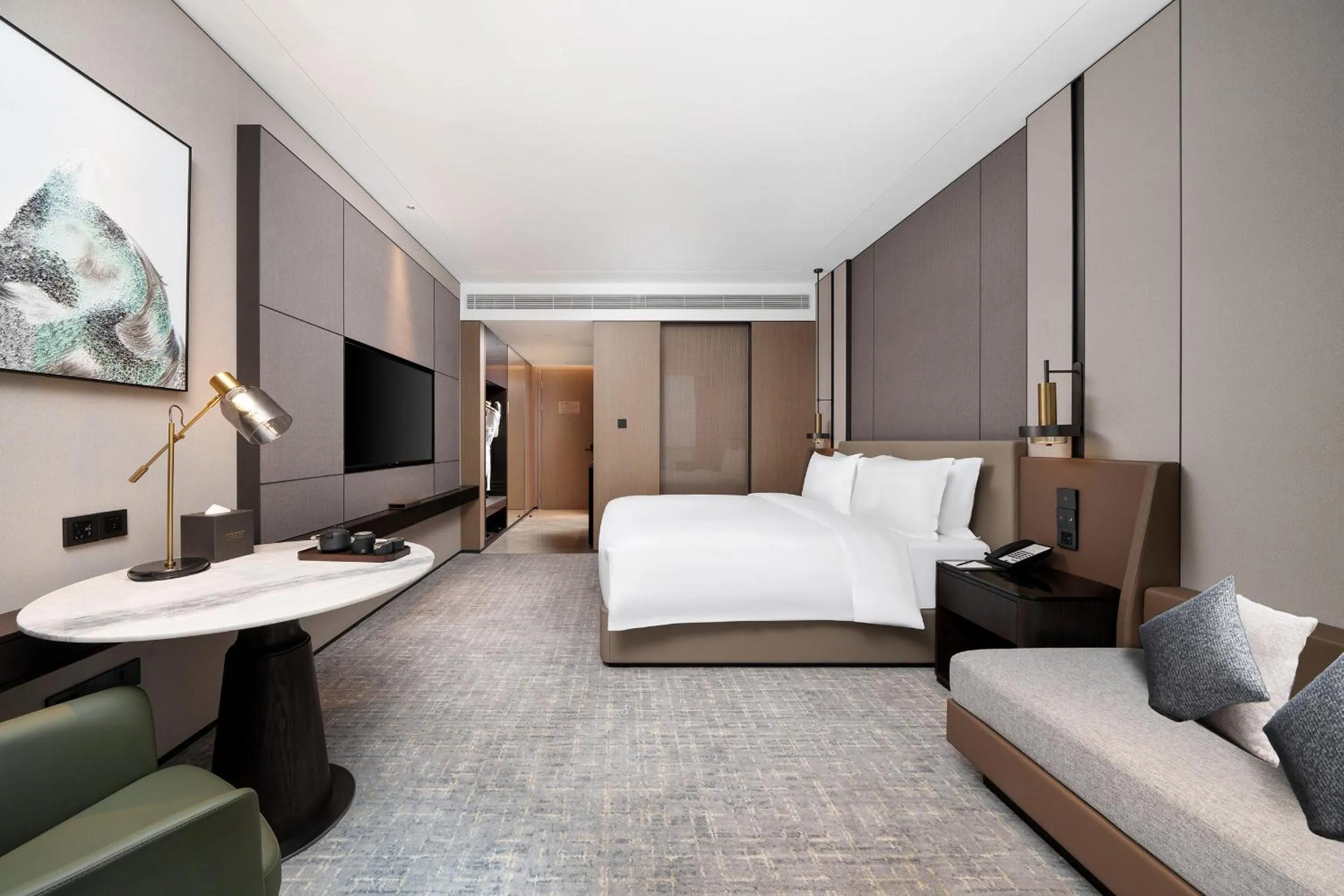 Bedroom, Bed in Grand Mercure Wuhan Hanyang