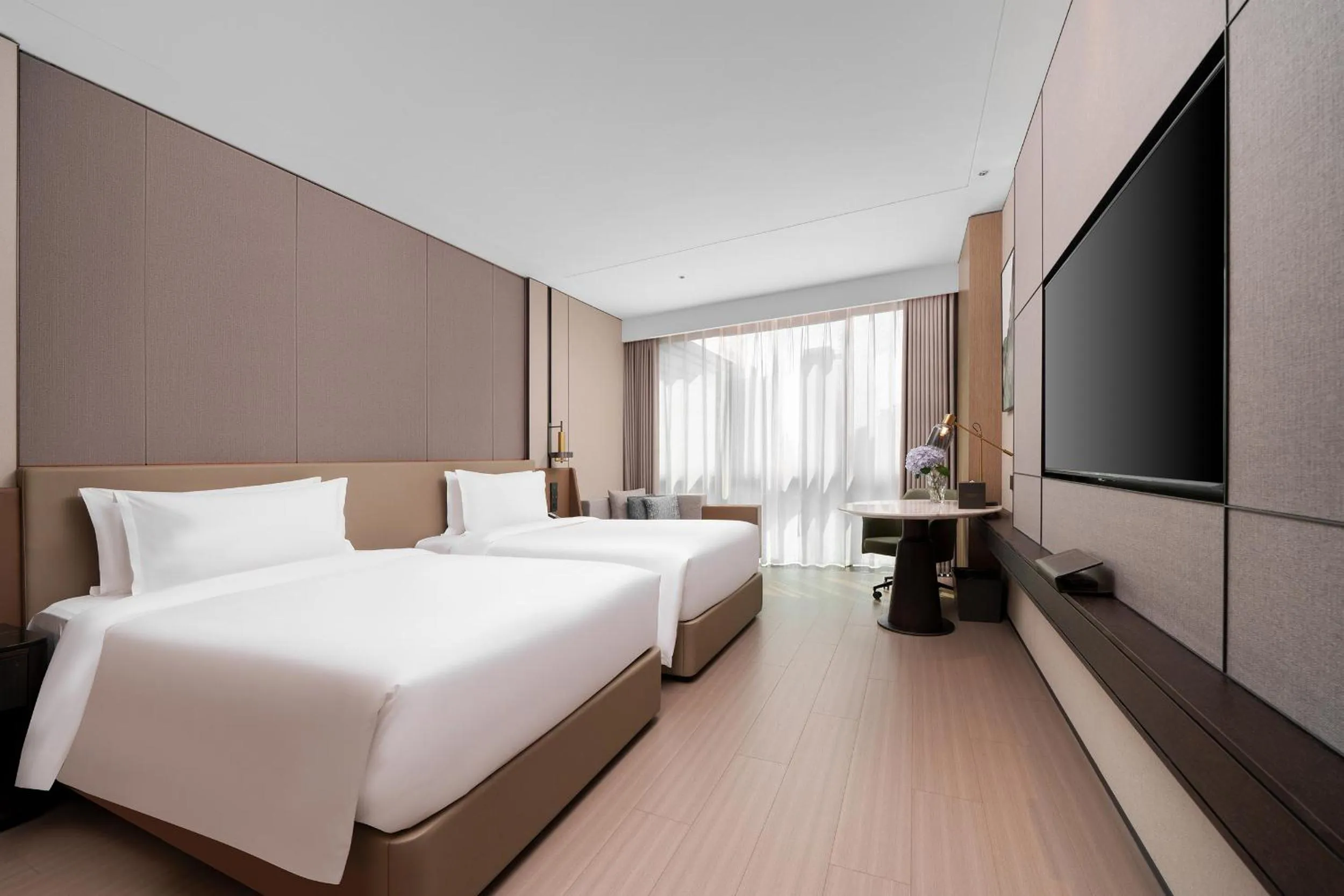 Bedroom, Bed in Grand Mercure Wuhan Hanyang