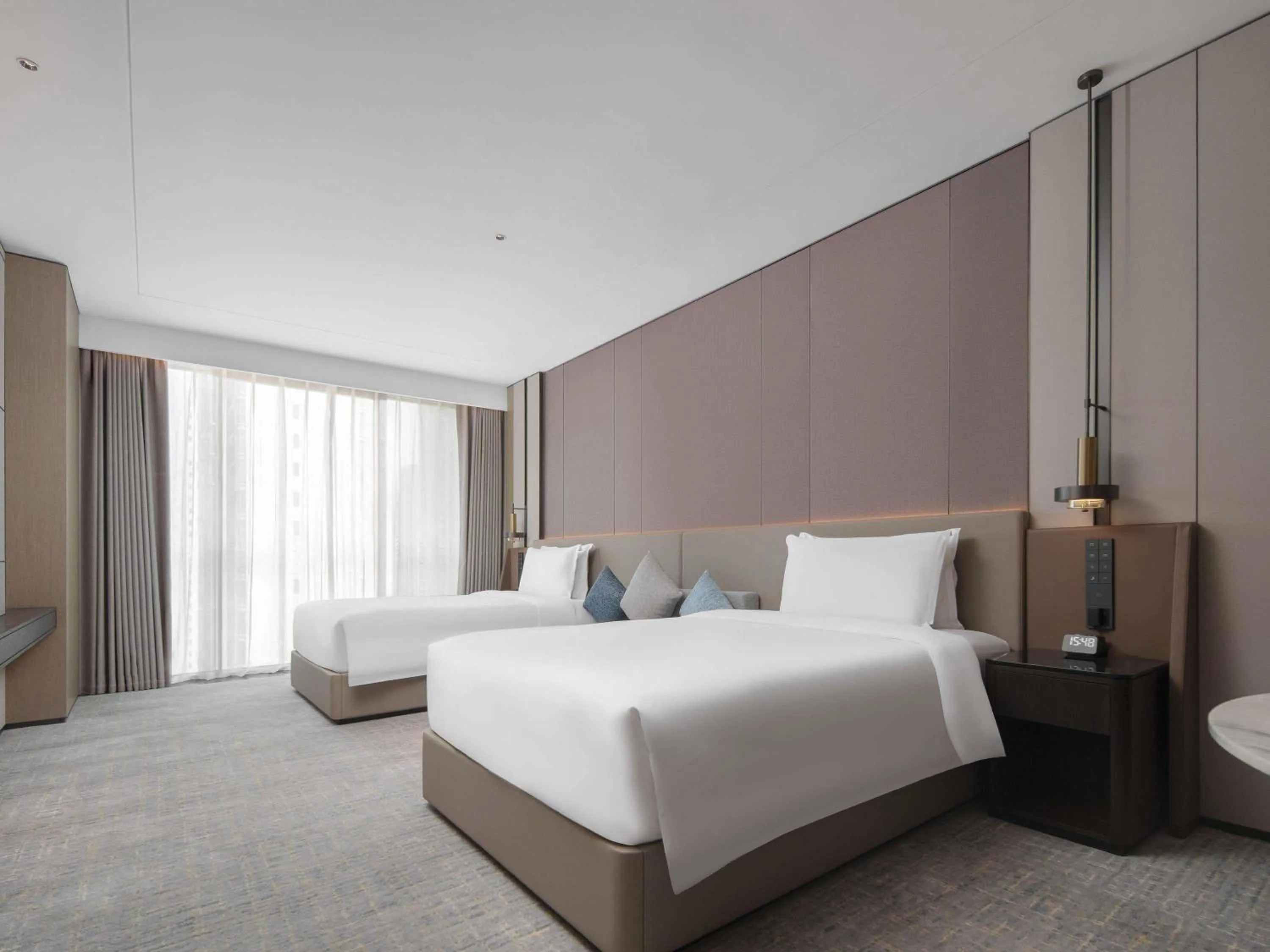 Bedroom, Bed in Grand Mercure Wuhan Hanyang