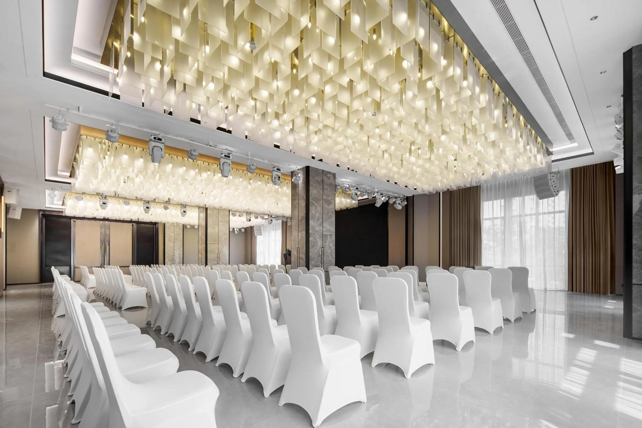 Grand Mercure Wuhan Hanyang