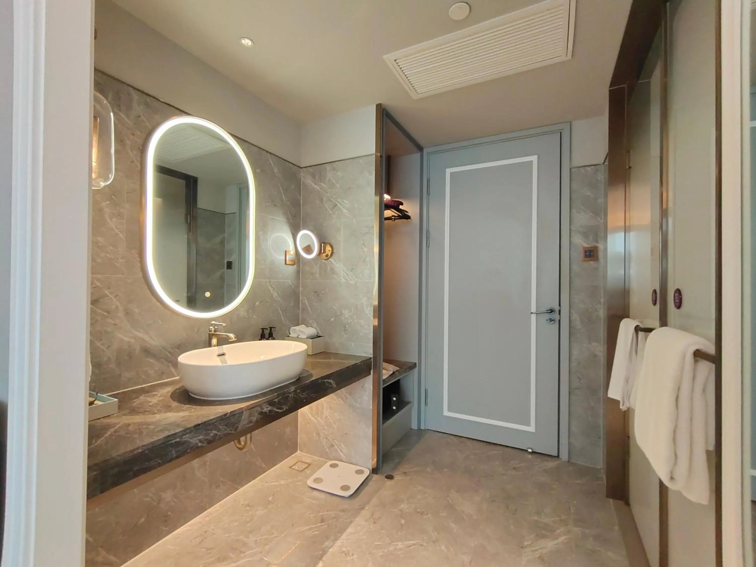 Bathroom in Mercure Shijiazhuang People Square