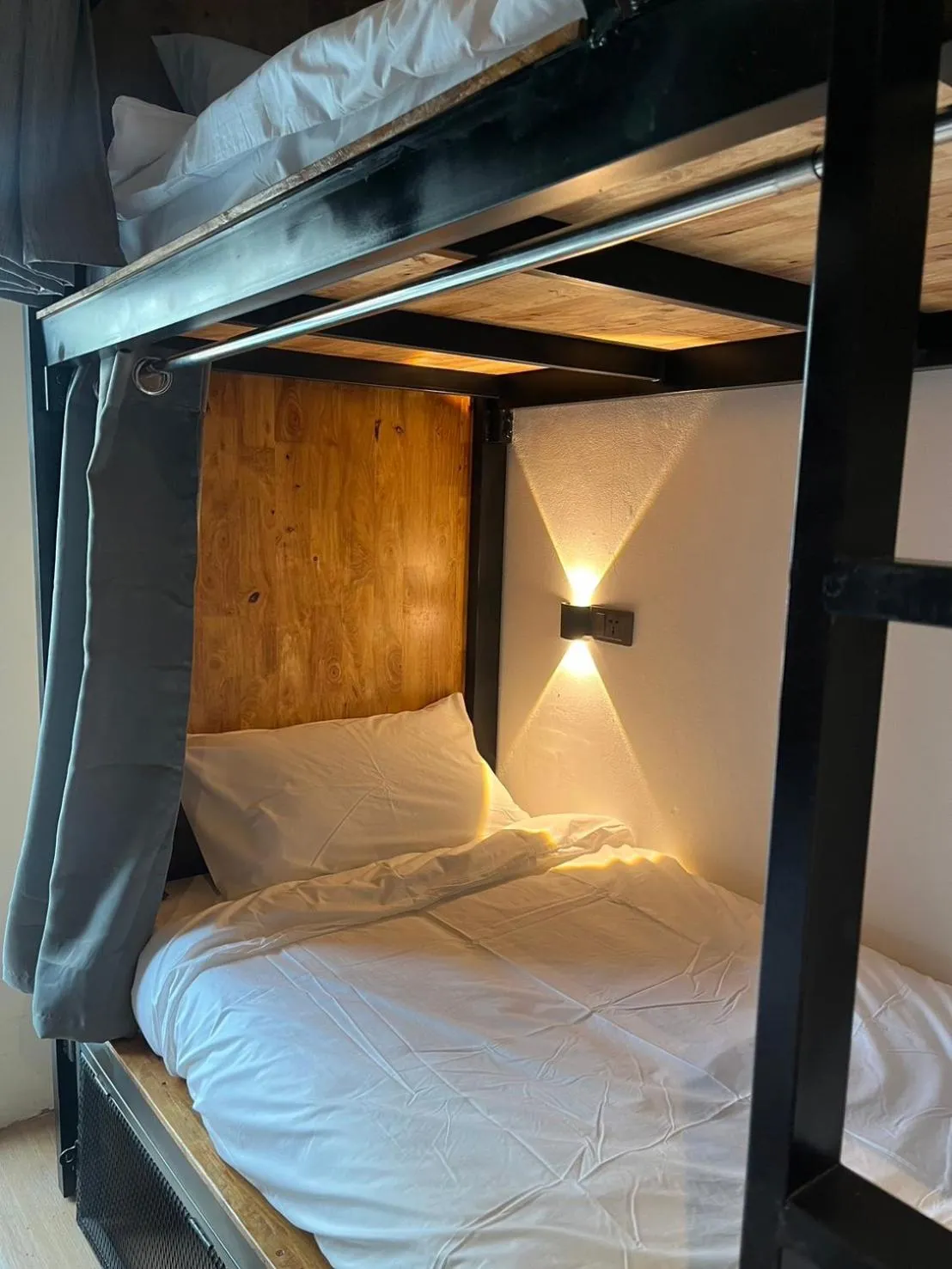 Bed in The Motuga Hostel Bangkok