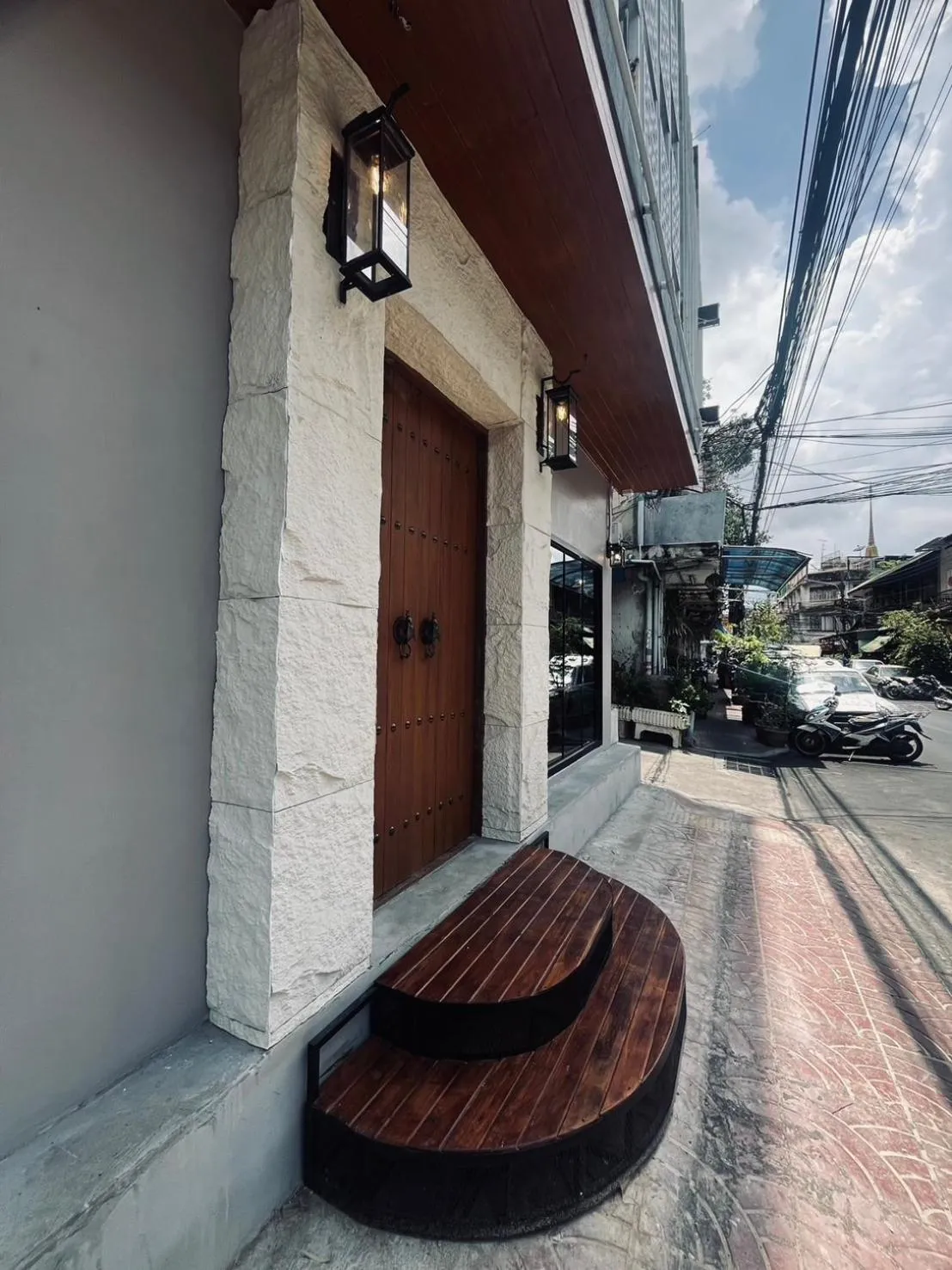 Property building in The Motuga Hostel Bangkok