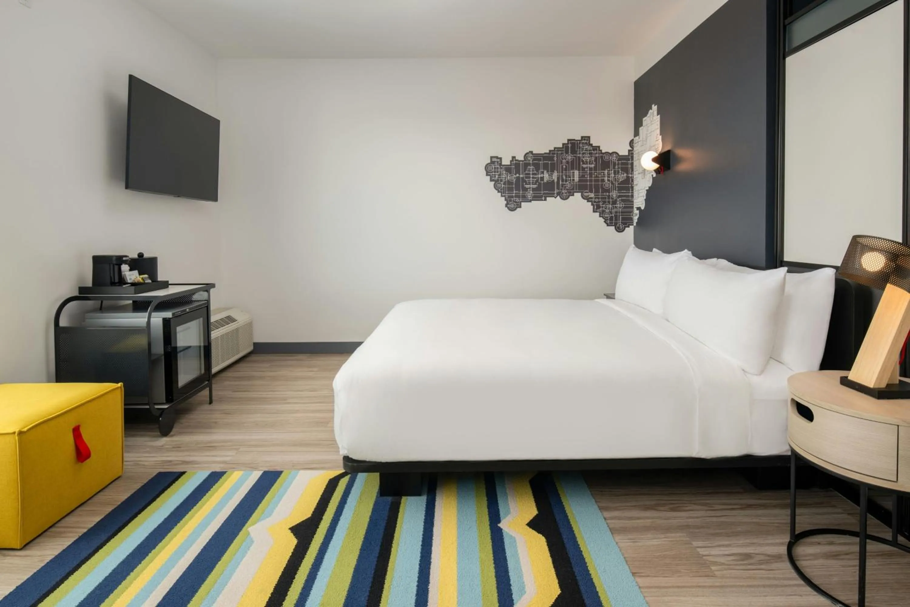 Bedroom, Bed in Aloft Sacramento Airport Natomas