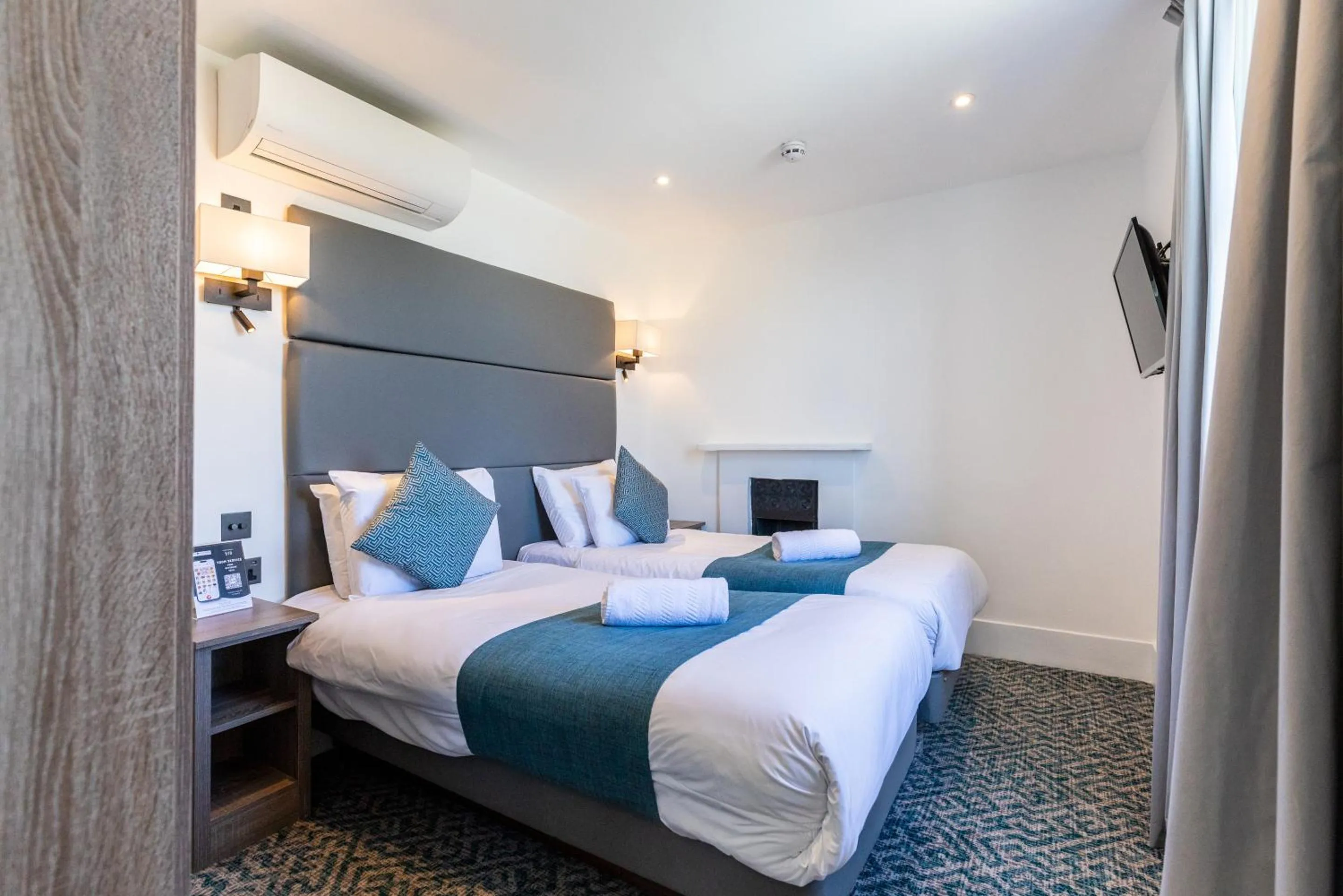 Bedroom, Bed in The Chapter Hotels - The J Hyde Park