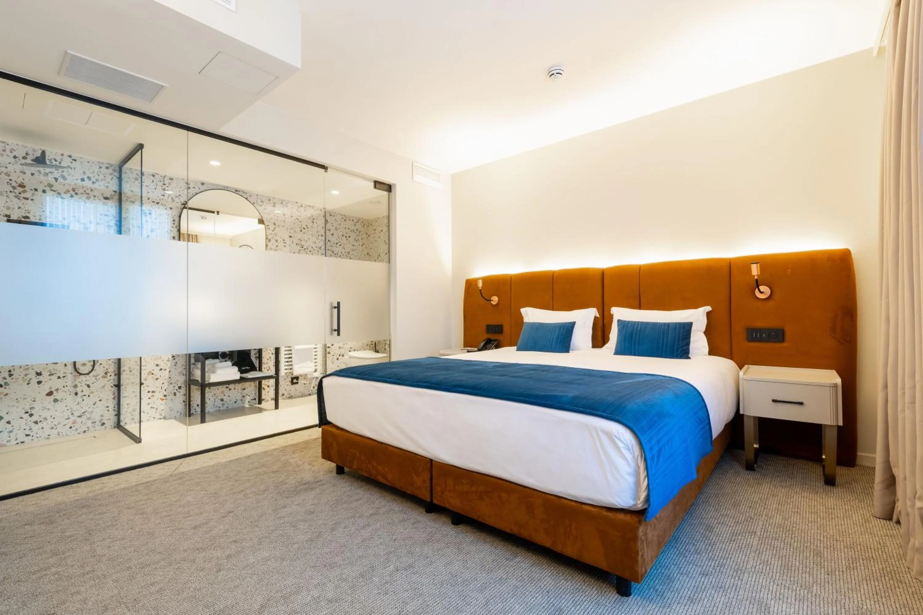 Bedroom, Bed in The Liman Hotel