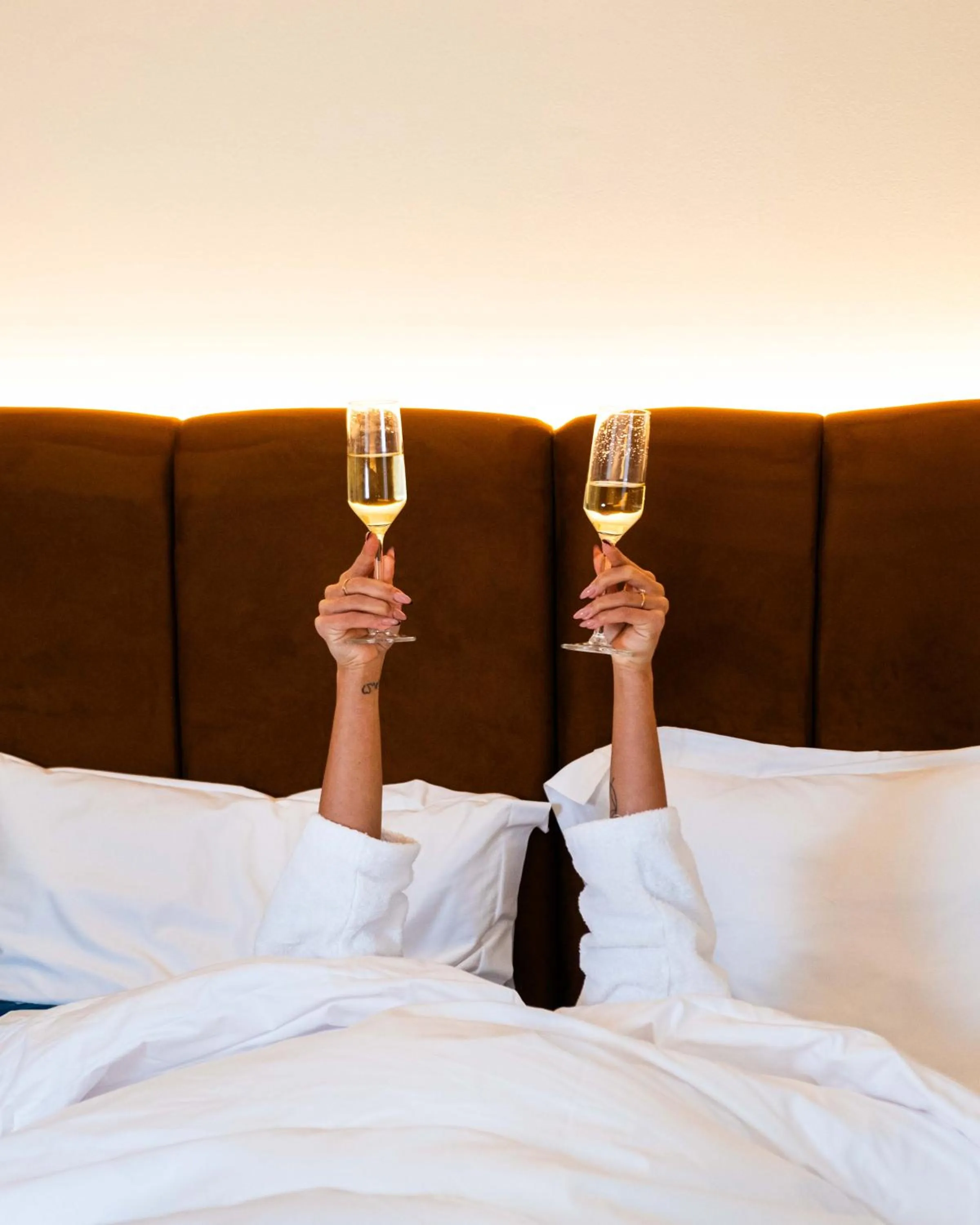 room service, Bed in The Liman Hotel