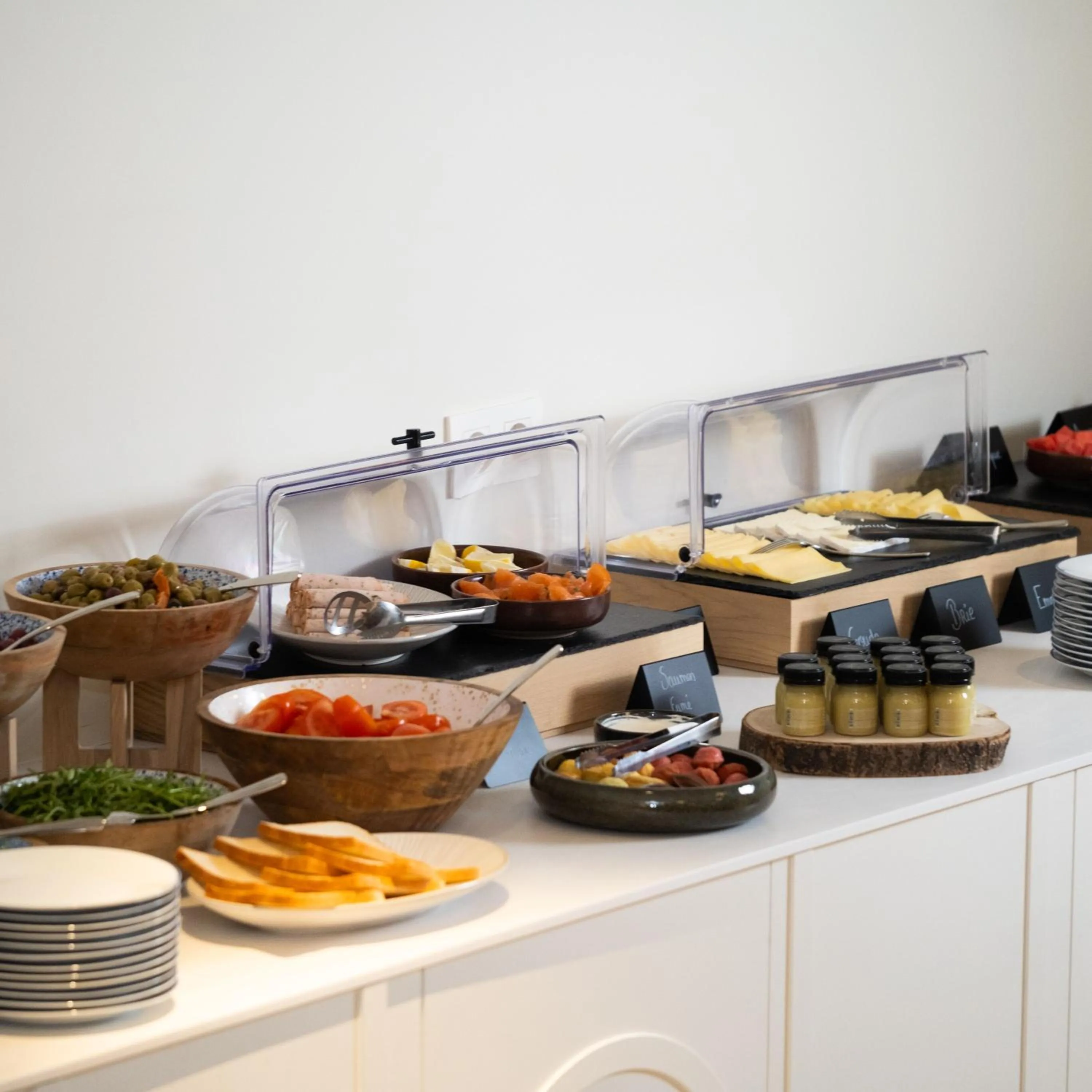 Food and drinks in The Liman Hotel