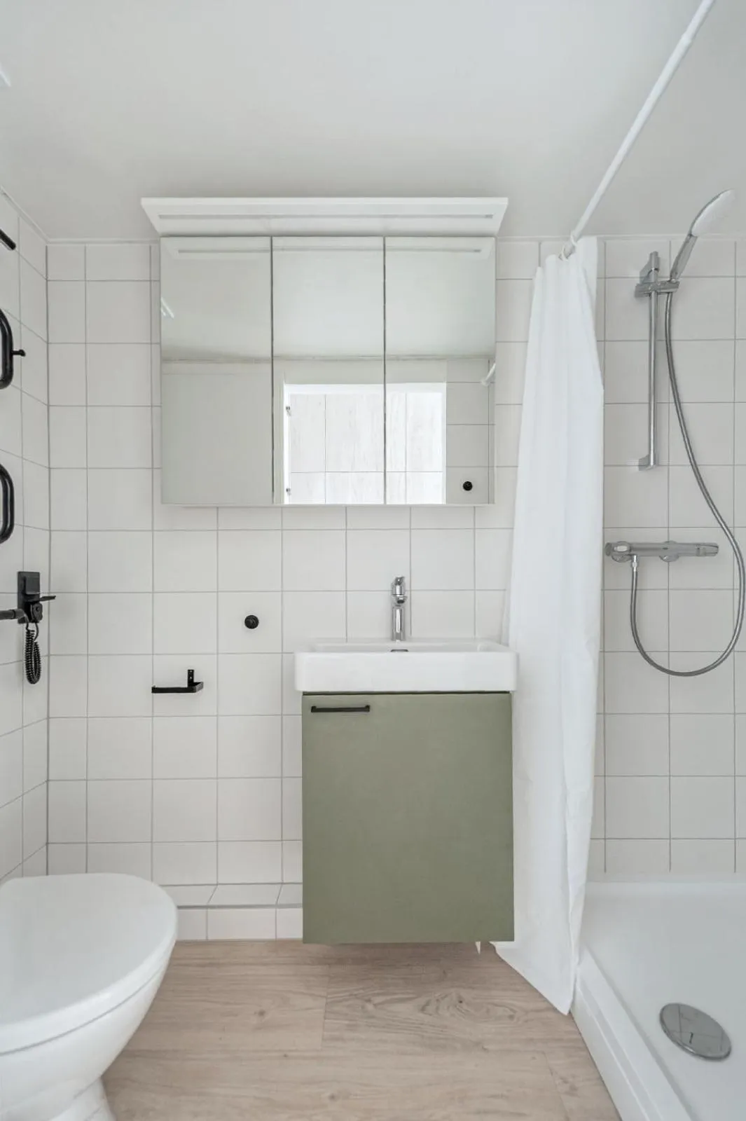 Shower in P-ONE APARTMENTS - Self Check-in