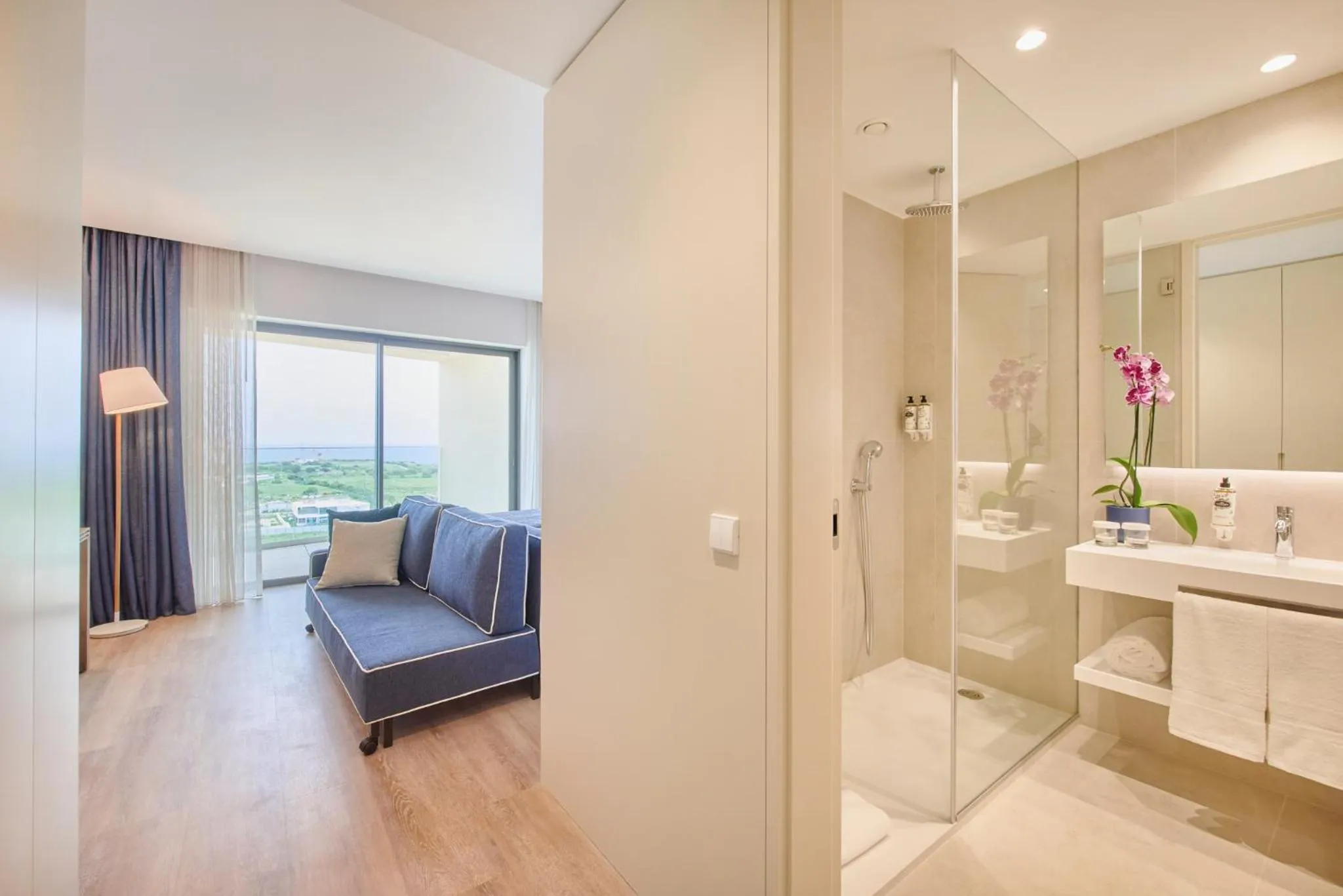 Bedroom in The Editory by the Sea Lagos