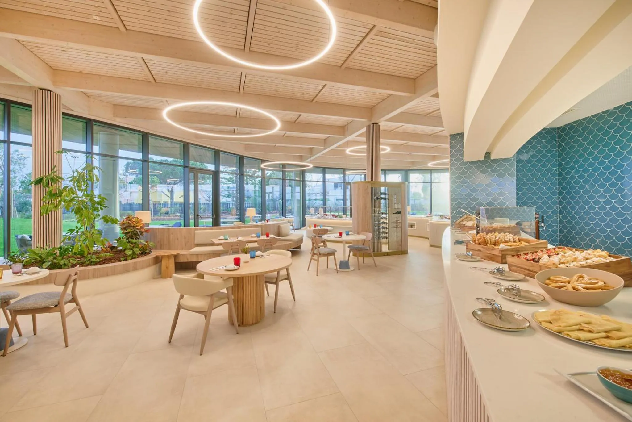 Restaurant/places to eat in The Editory by the Sea Lagos