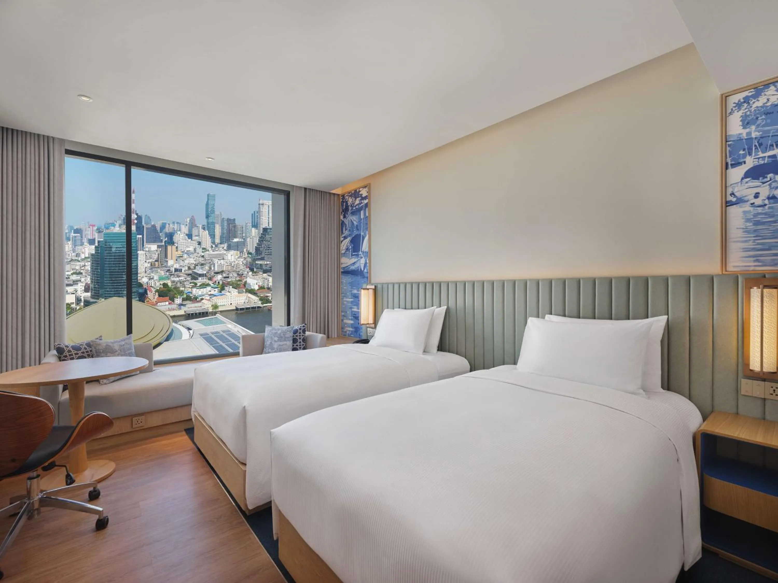 Bed in Hilton Garden Inn Bangkok Riverside