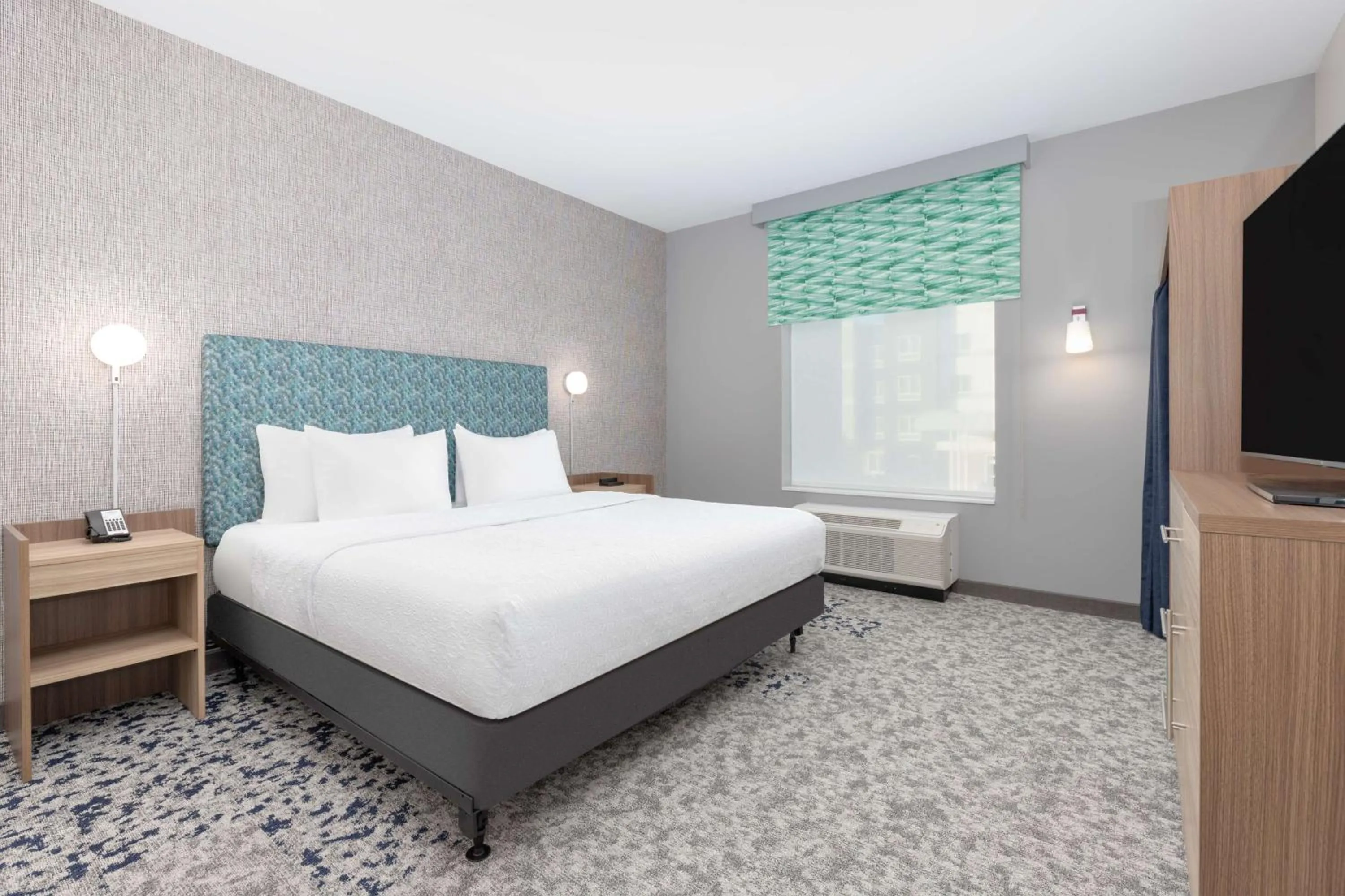 Bed in Home2 Suites By Hilton Dallas I-30 Cockrell Hill