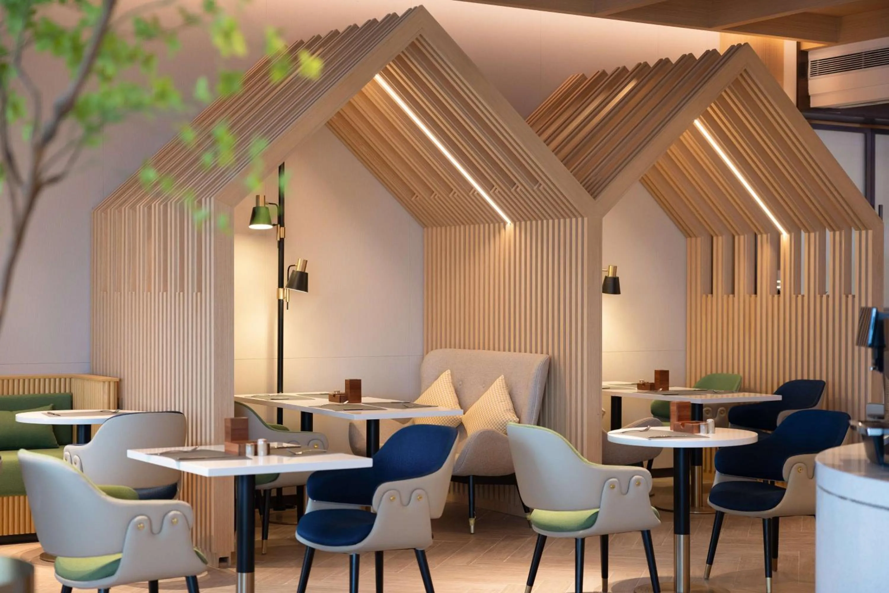 Restaurant/places to eat in Hilton Garden Inn Dali Ancient City