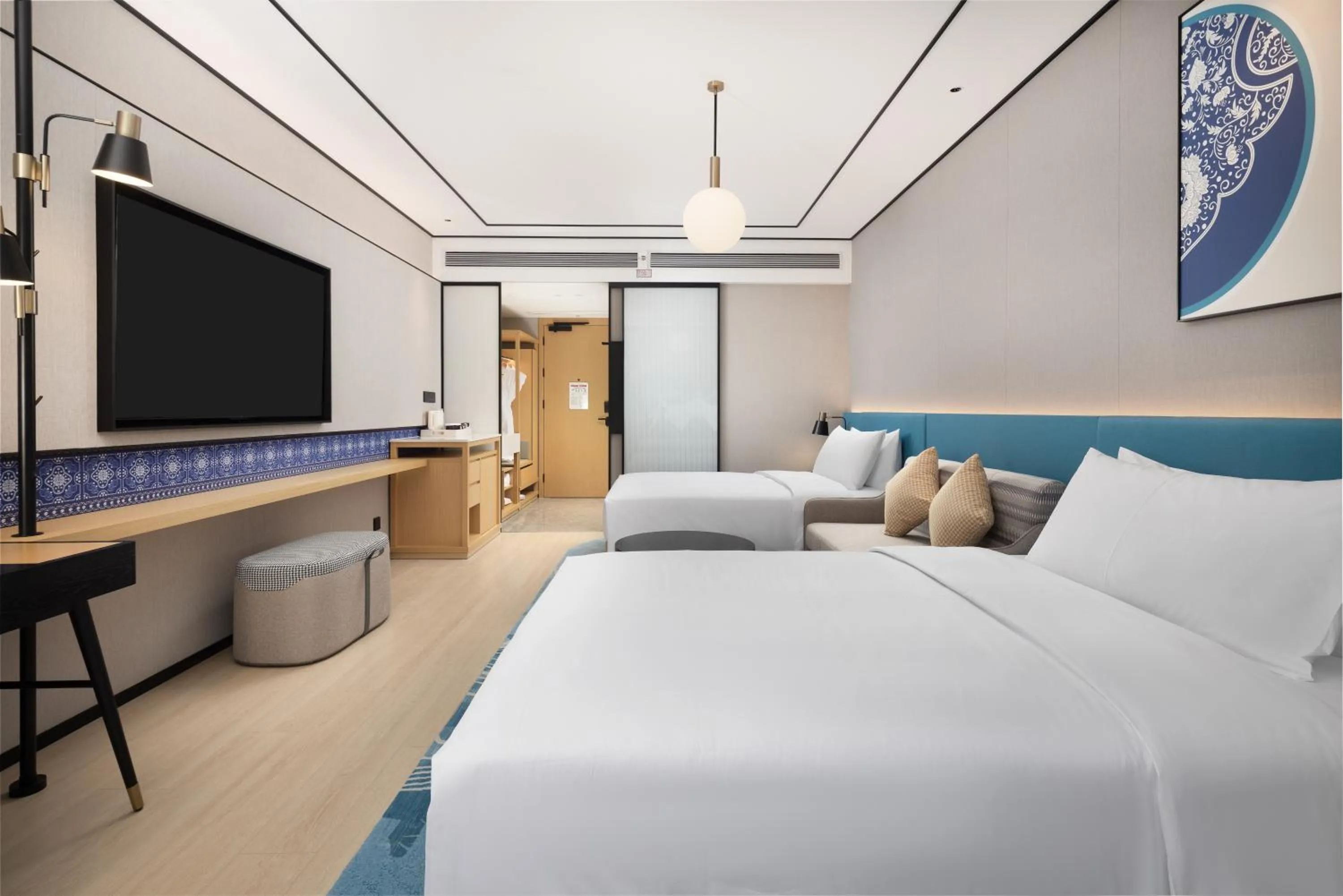 Bedroom, Bed in Hilton Garden Inn Dali Ancient City