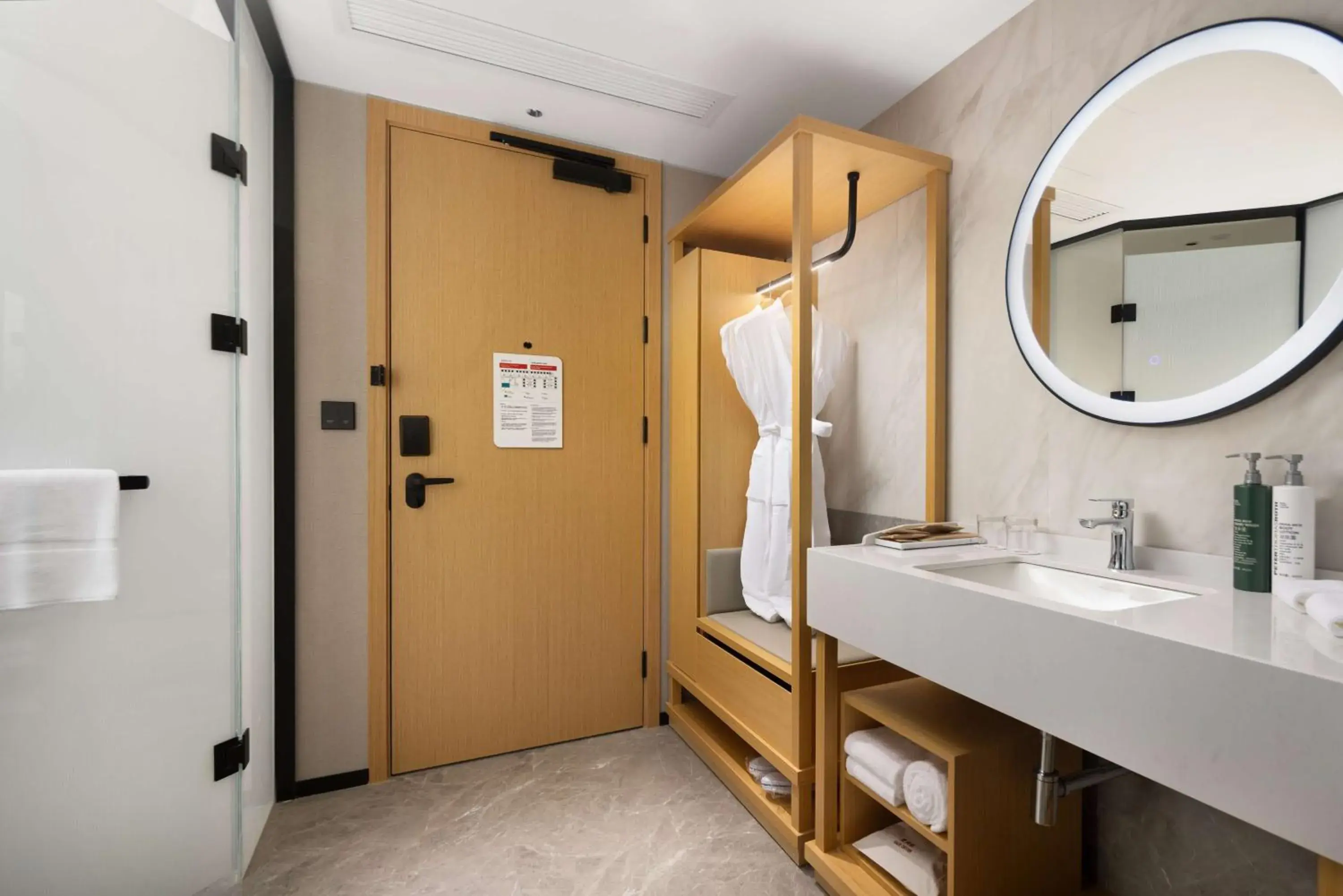 Twin Room in Hilton Garden Inn Dali Ancient City Twin Room in Hilton Garden Inn Dali Ancient City