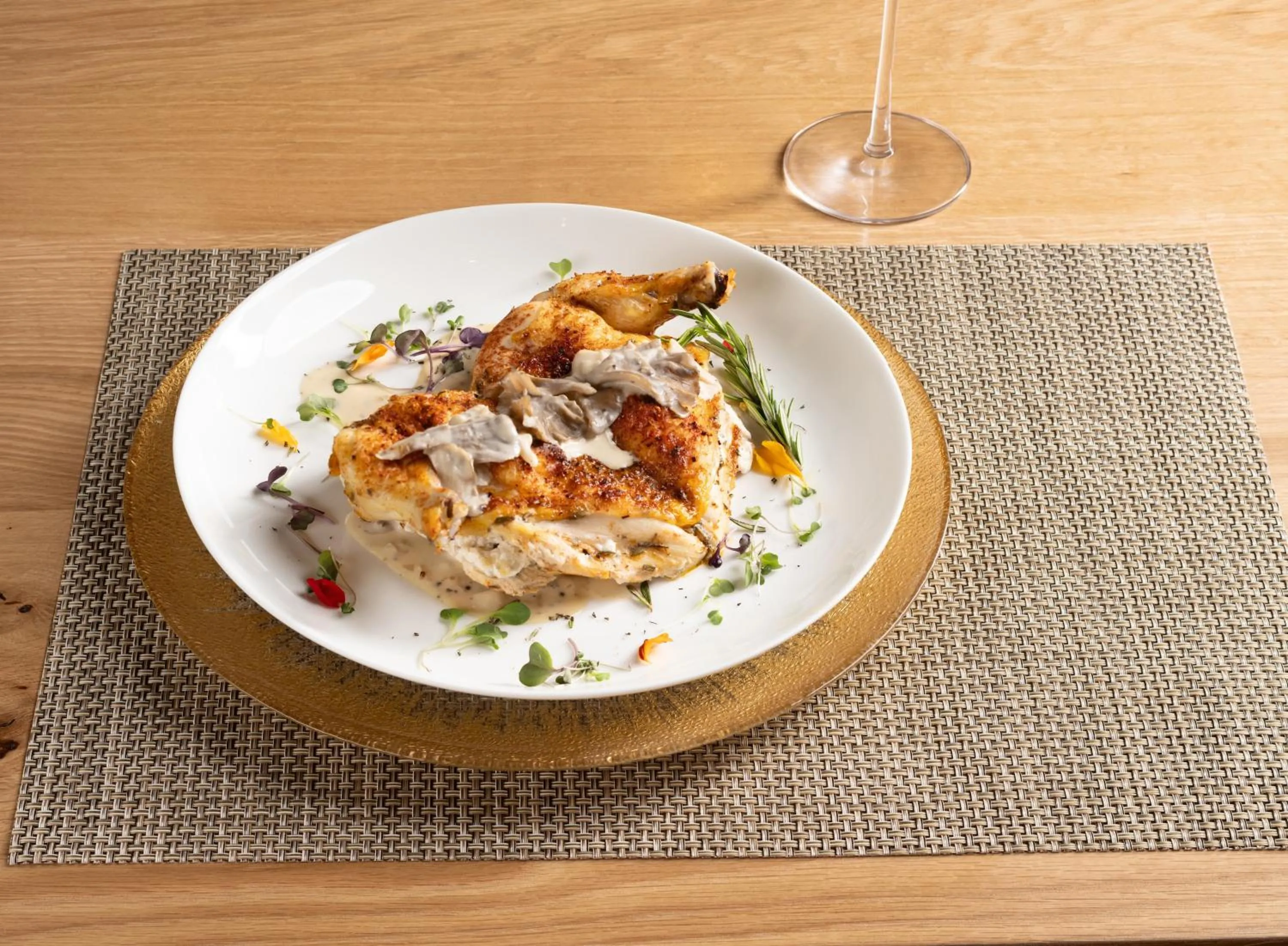 Restaurant/places to eat in Chicken Ranch Casino Resort